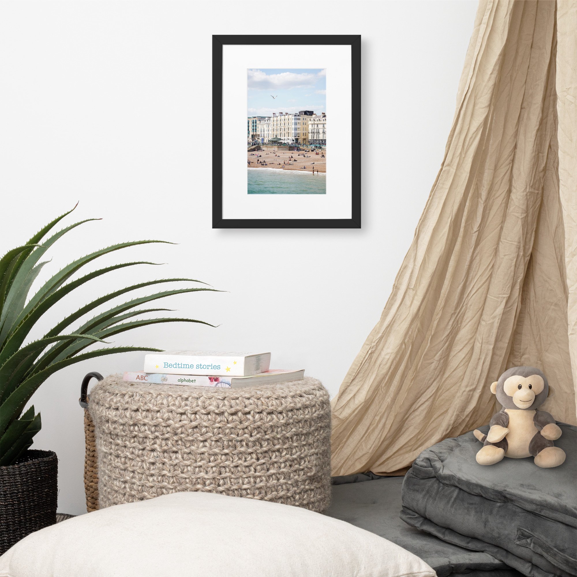 Brighton Beach | The Fusion Black Frame | 30 × 40 cm (11.7" x 15.8")