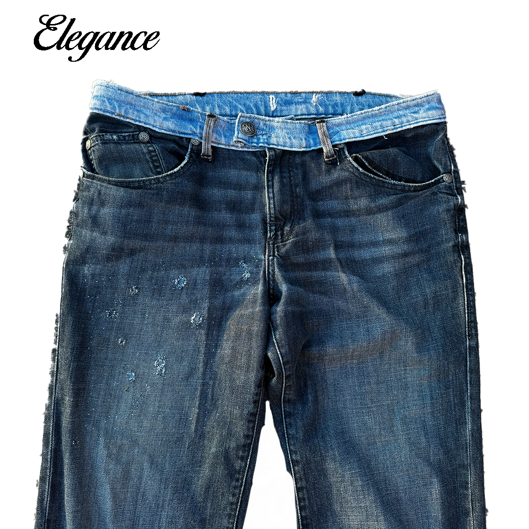 Jeans Front Detail.png