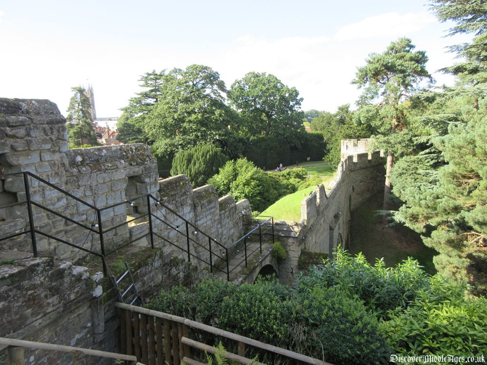 Warwick Castle Wall