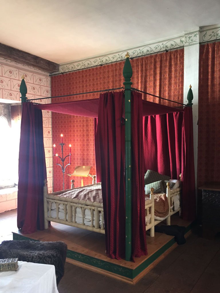 Tower of London Bed
