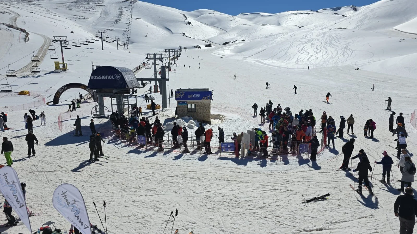 ثقافة التزلج في لبنان: بين البحر والجبل