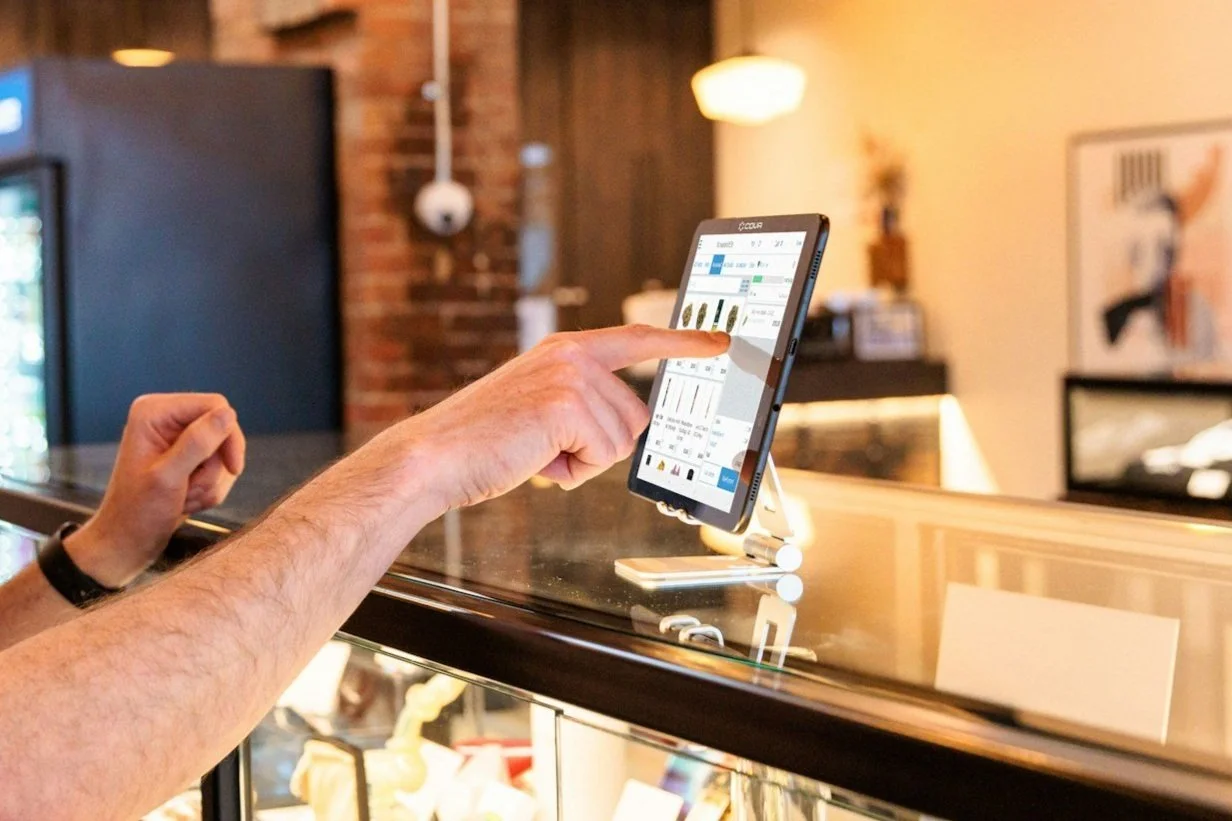 Targeting Customers Through Exceptional Customer Experience