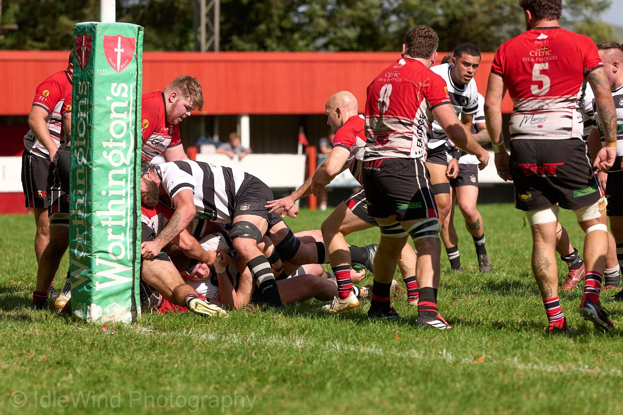 Llangennech RFC v Cross Keys RFC 042.jpg
