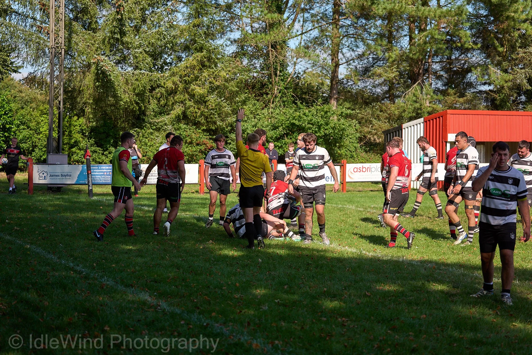 Llangennech RFC v Cross Keys RFC 133.jpg