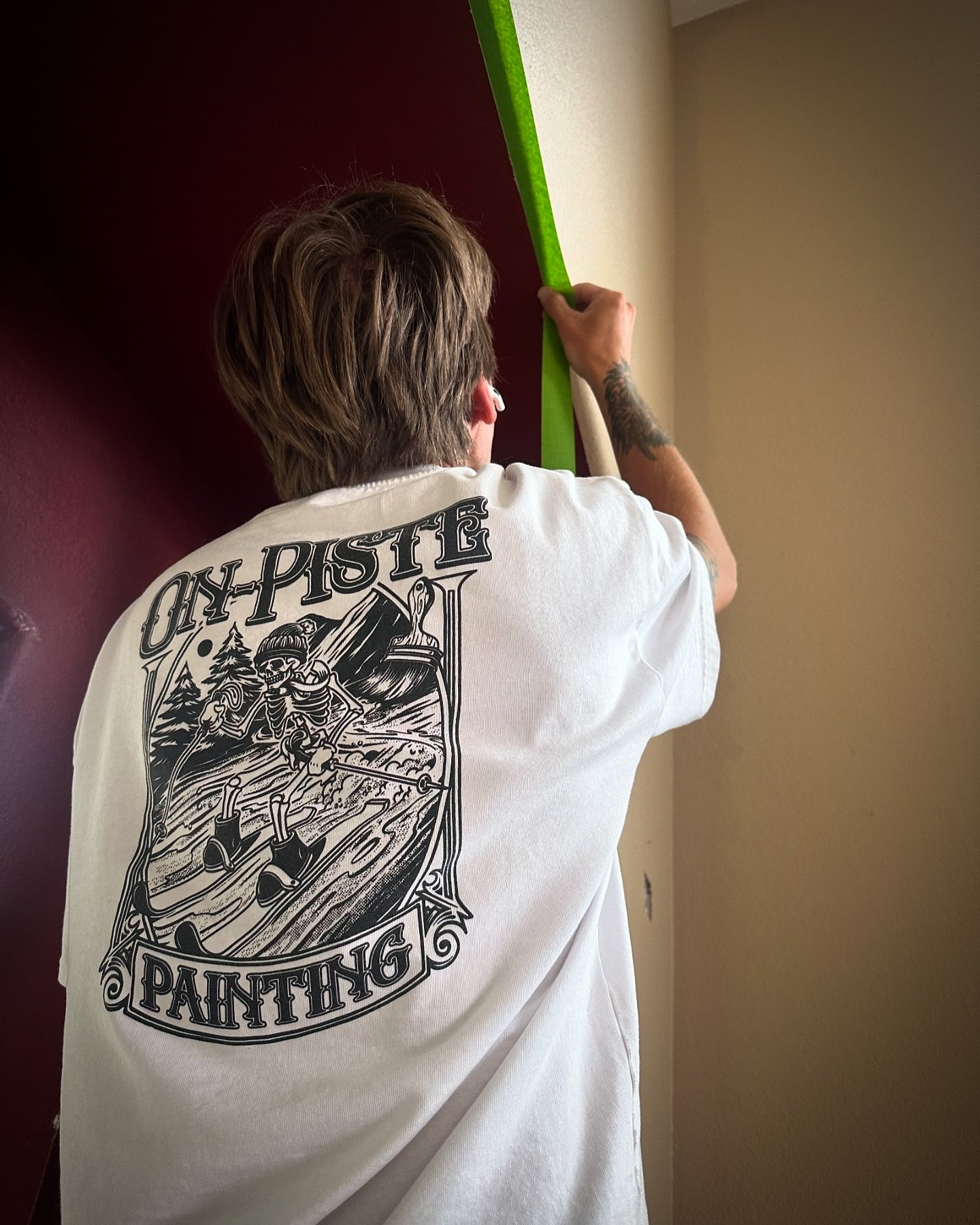 Proper Prints in the wild, thanks for the support @onpistepainting #screenprinting #properprints #properthread