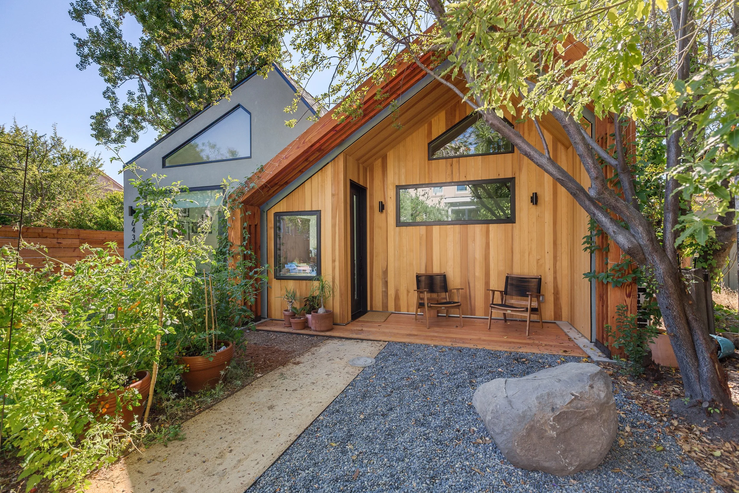 Unlocking the Potential of ADUs in the Bay Area: Costs and Regulations Explained