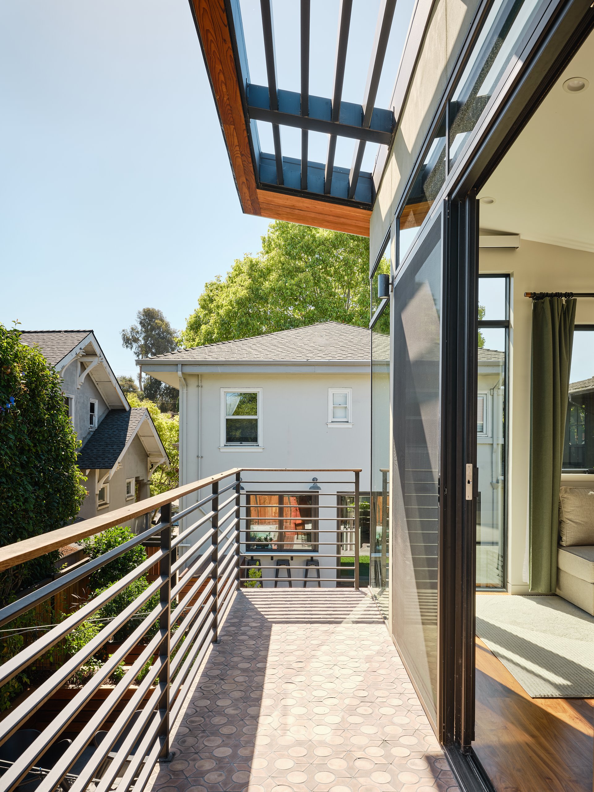 DDB_May Garden_0384.jpg