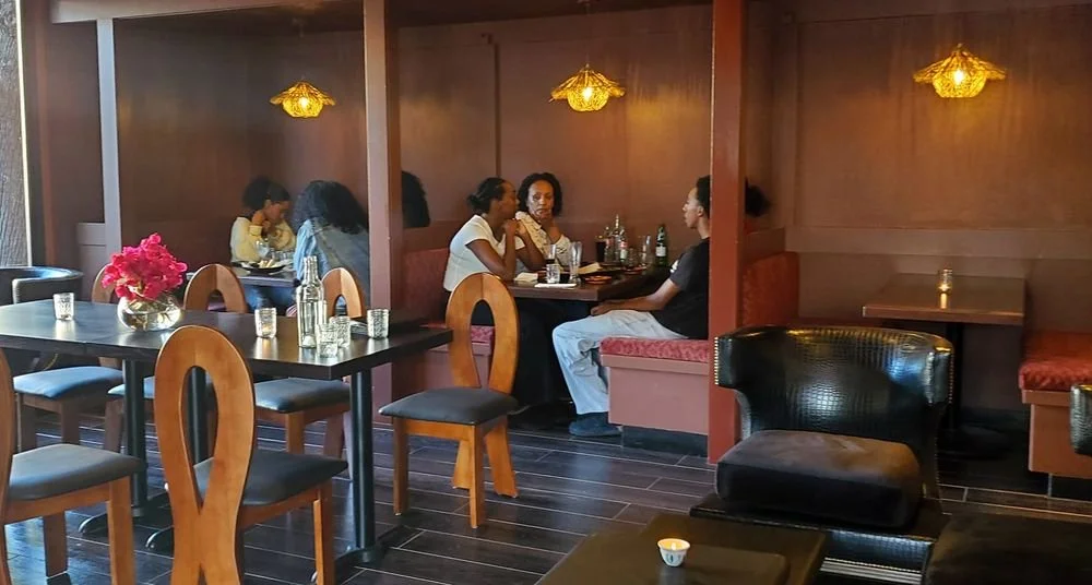 inside-seating_2.jpg