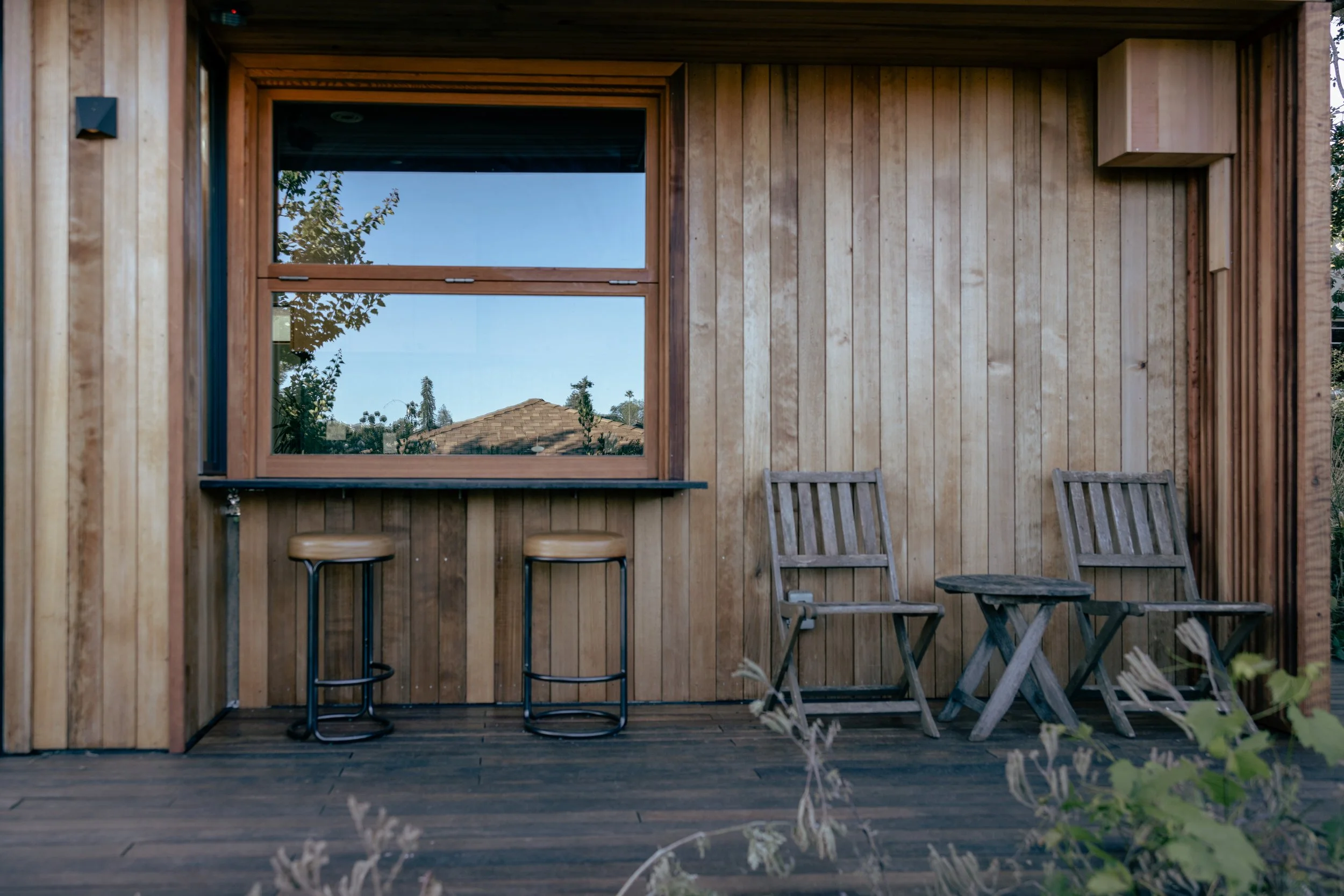 Warm modern Piedmont ADU for family matriarch to age in place. Beautiful cedar siding and indoor-outdoor living make this space the perfect respite from the San Francisco Bay Area hustle.