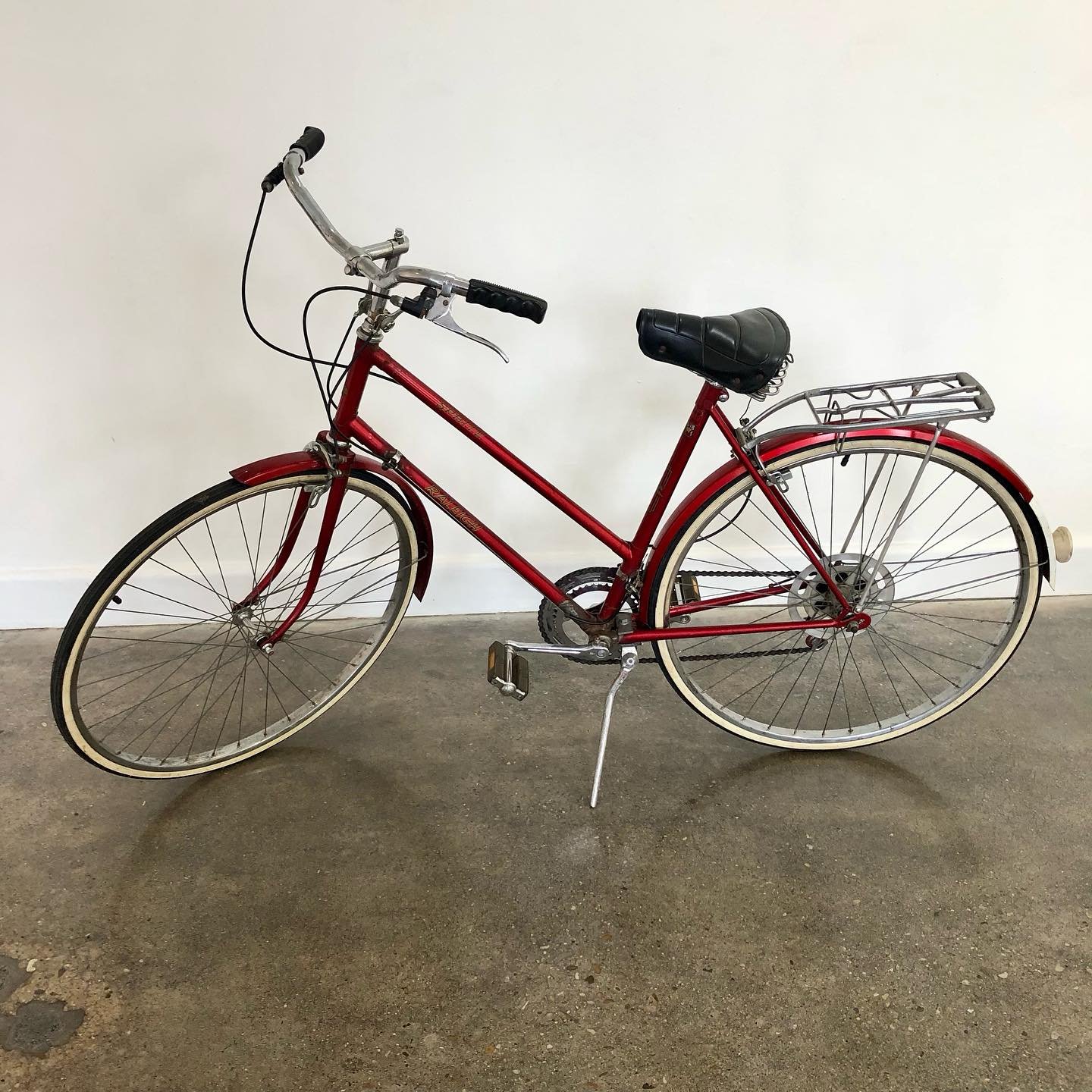 Come see us!s! We&rsquo;re open 10am-6pm at 1407 Sherwood Ave. RVA 23220 (804) 353-8890. DiversityThrift.org
#bicycle #bikes #raleighbikes #RhinoBike #RaleighMojave #raleighsprite #nishikibike