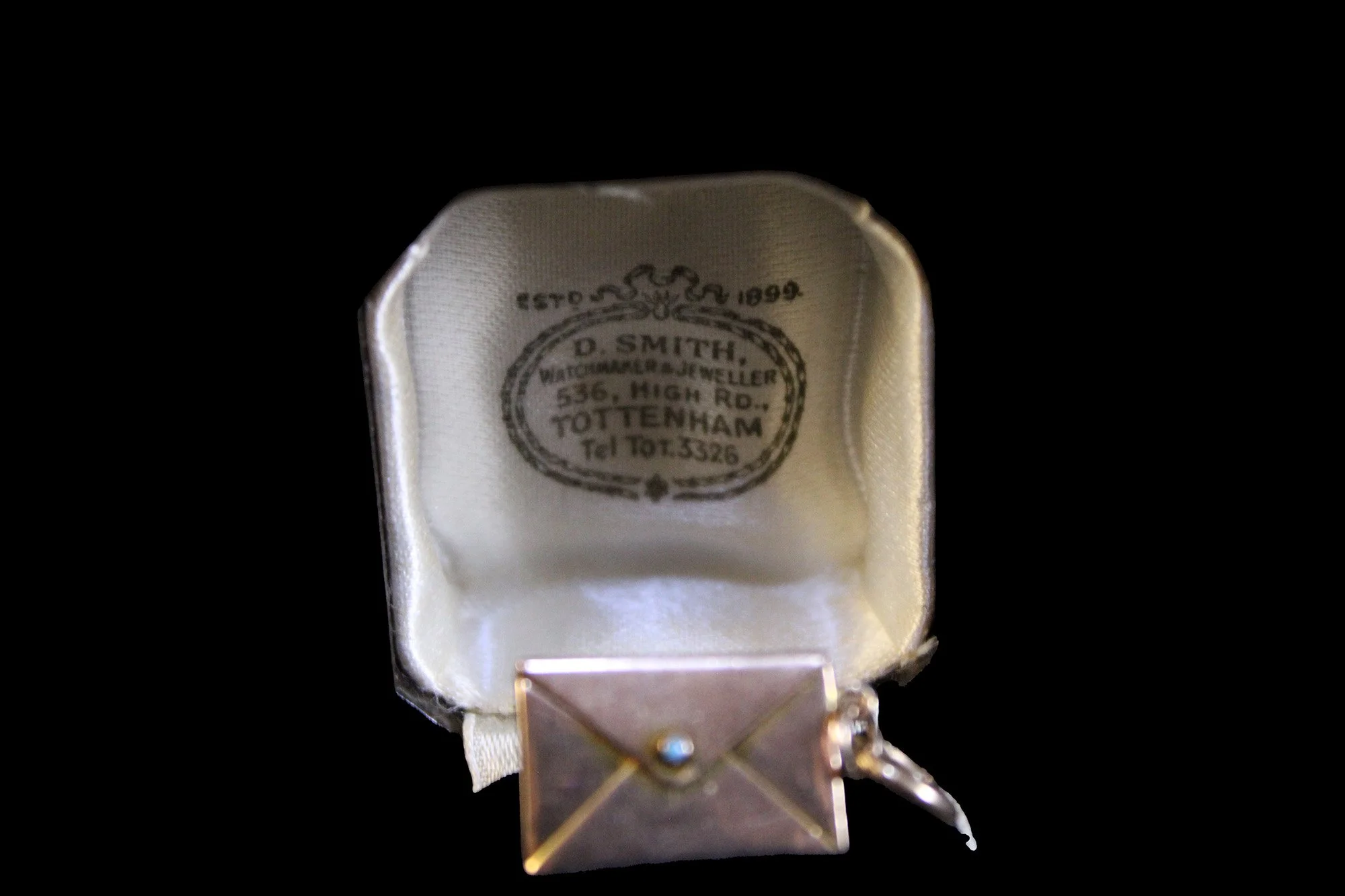 close-up antique jewelry case