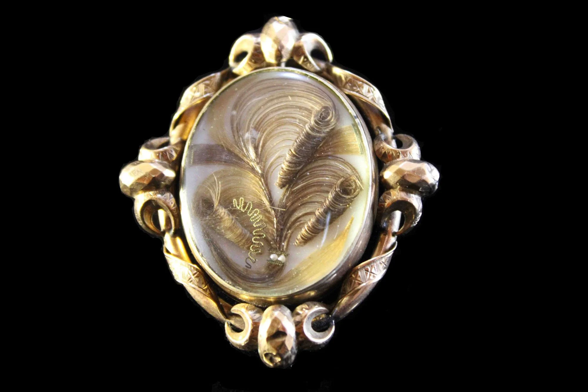 Close up view feathered hairwork