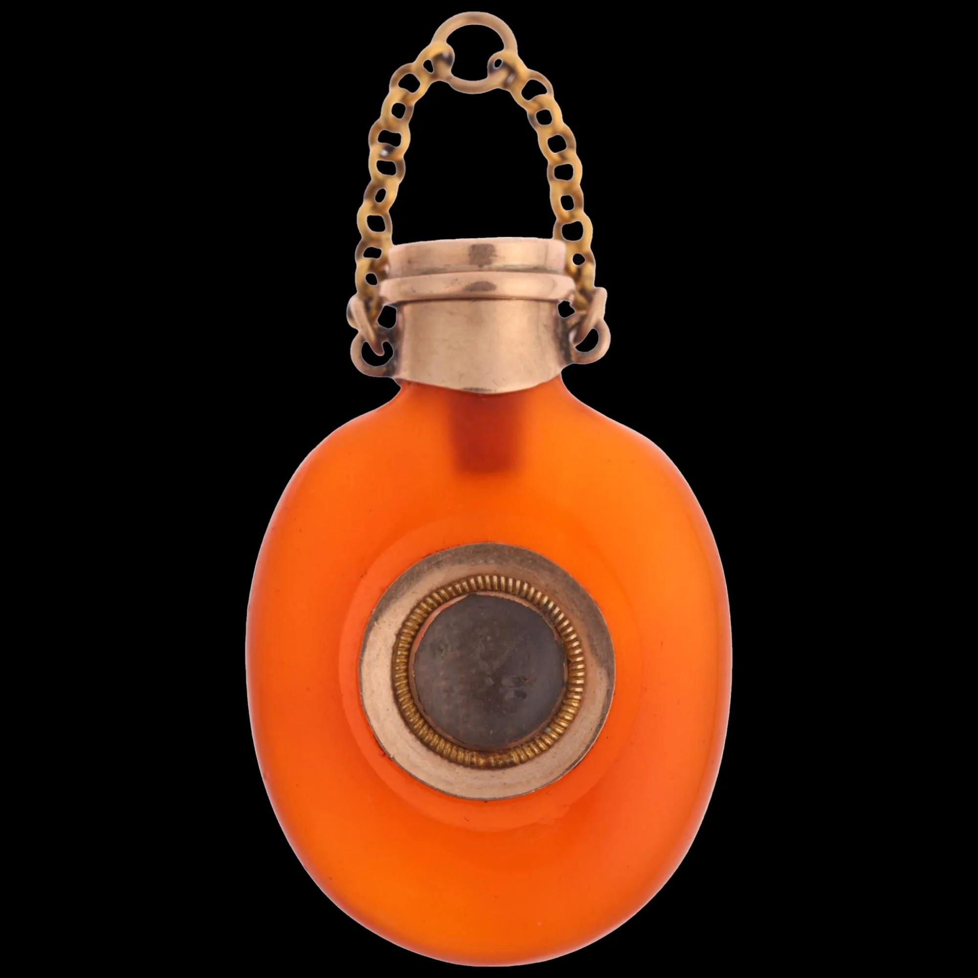Georgian gold mounted carnelian mourning scent flask with woven hair memorial beneath convex glass.