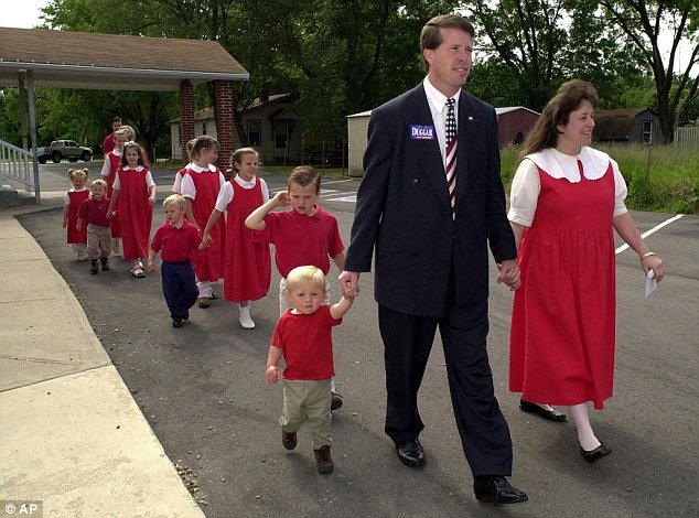 151_Duggar family.jpg