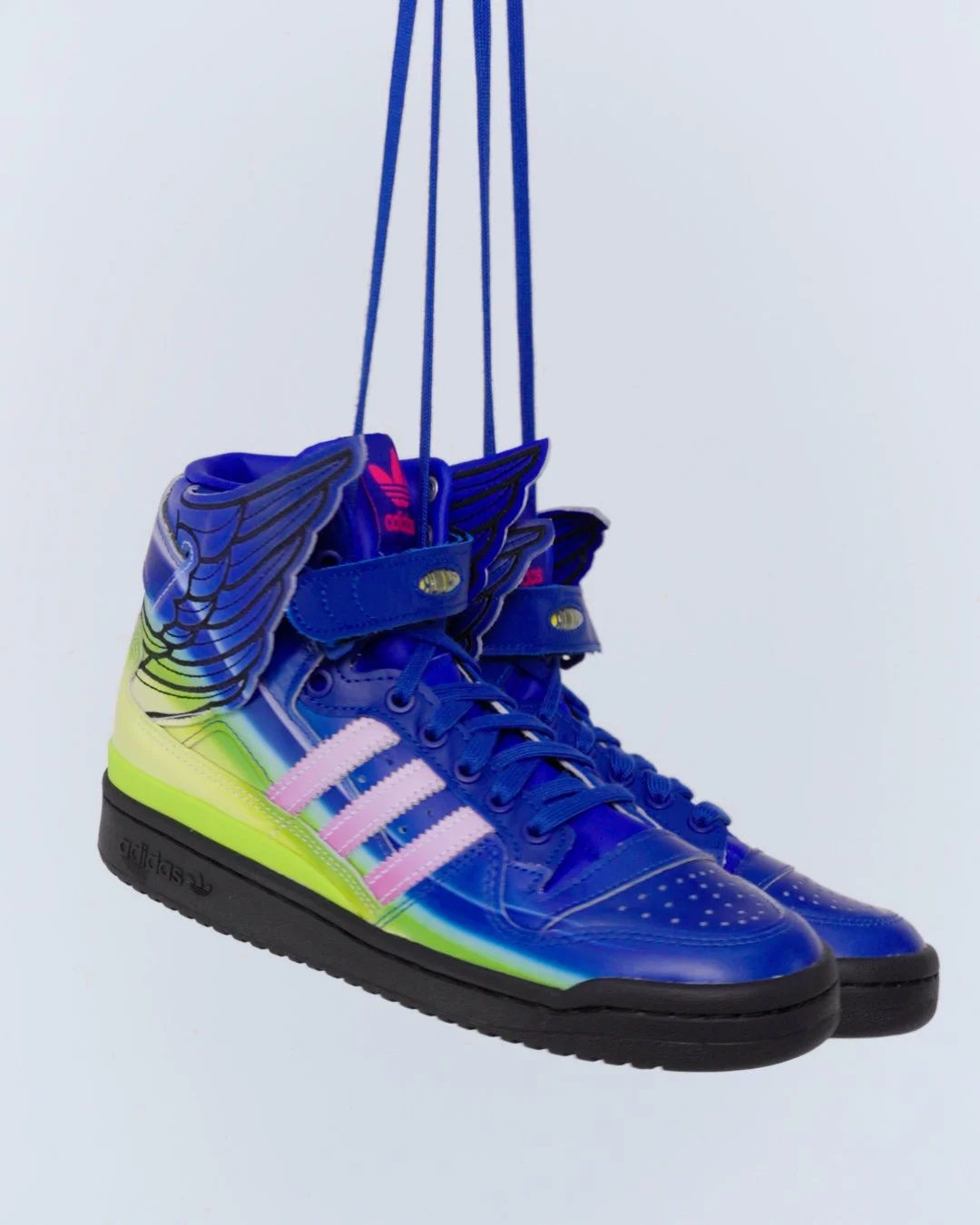 Jeremy-Eichenbaum-Adidas-Jeremy-Scott-Moto-.00_00_11_18.Still012.jpg