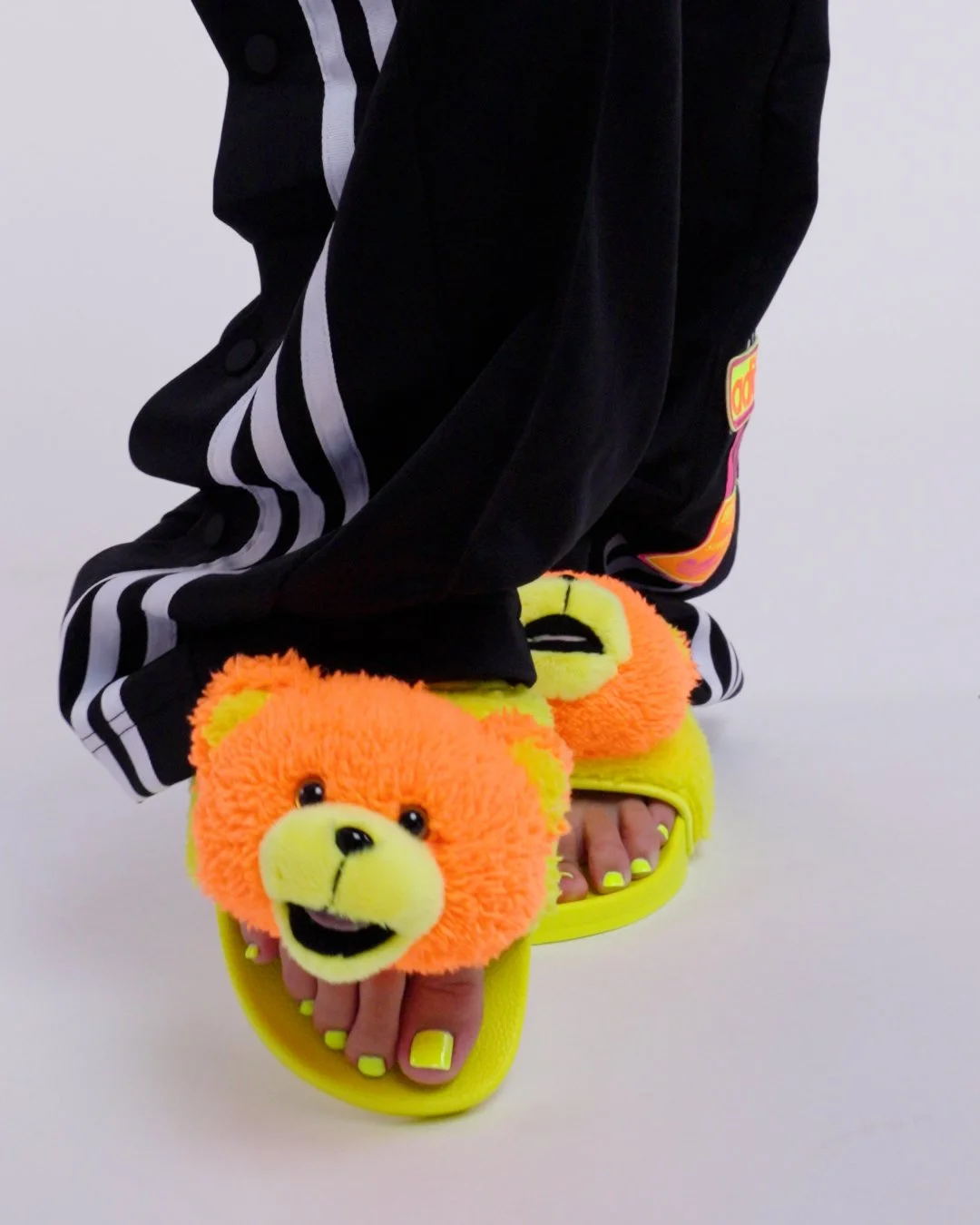Jeremy-Eichenbaum-Adidas-Jeremy-Scott-2.00_00_28_21.Still018.jpg