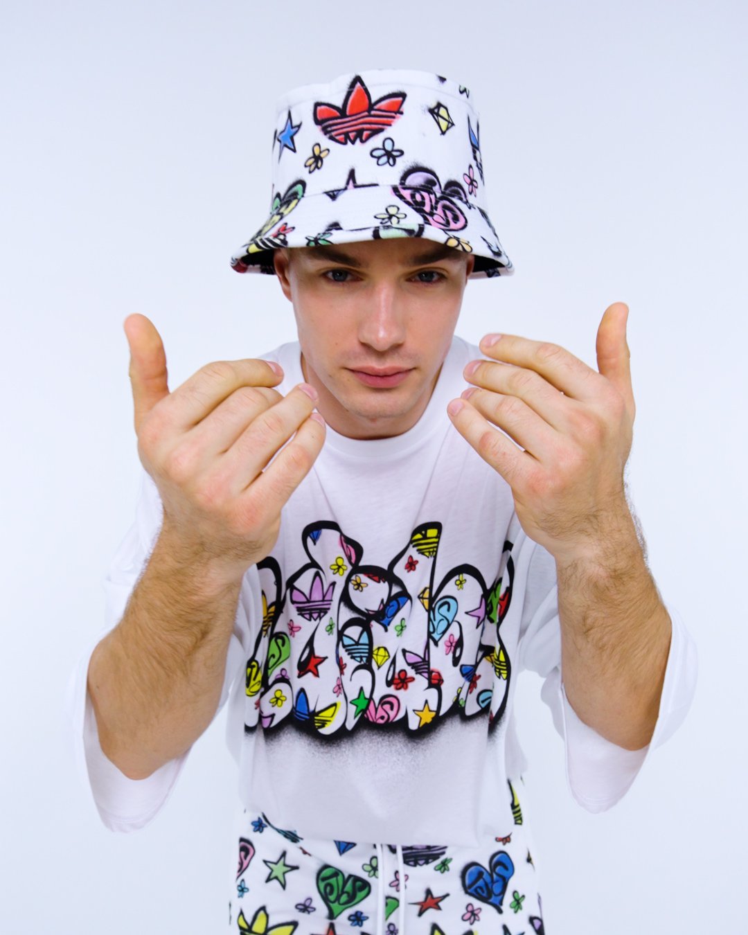 Jeremy-Eichenbaum-Adidas-Jeremy-Scott-Monogram-.00_00_08_11.Still007.jpg