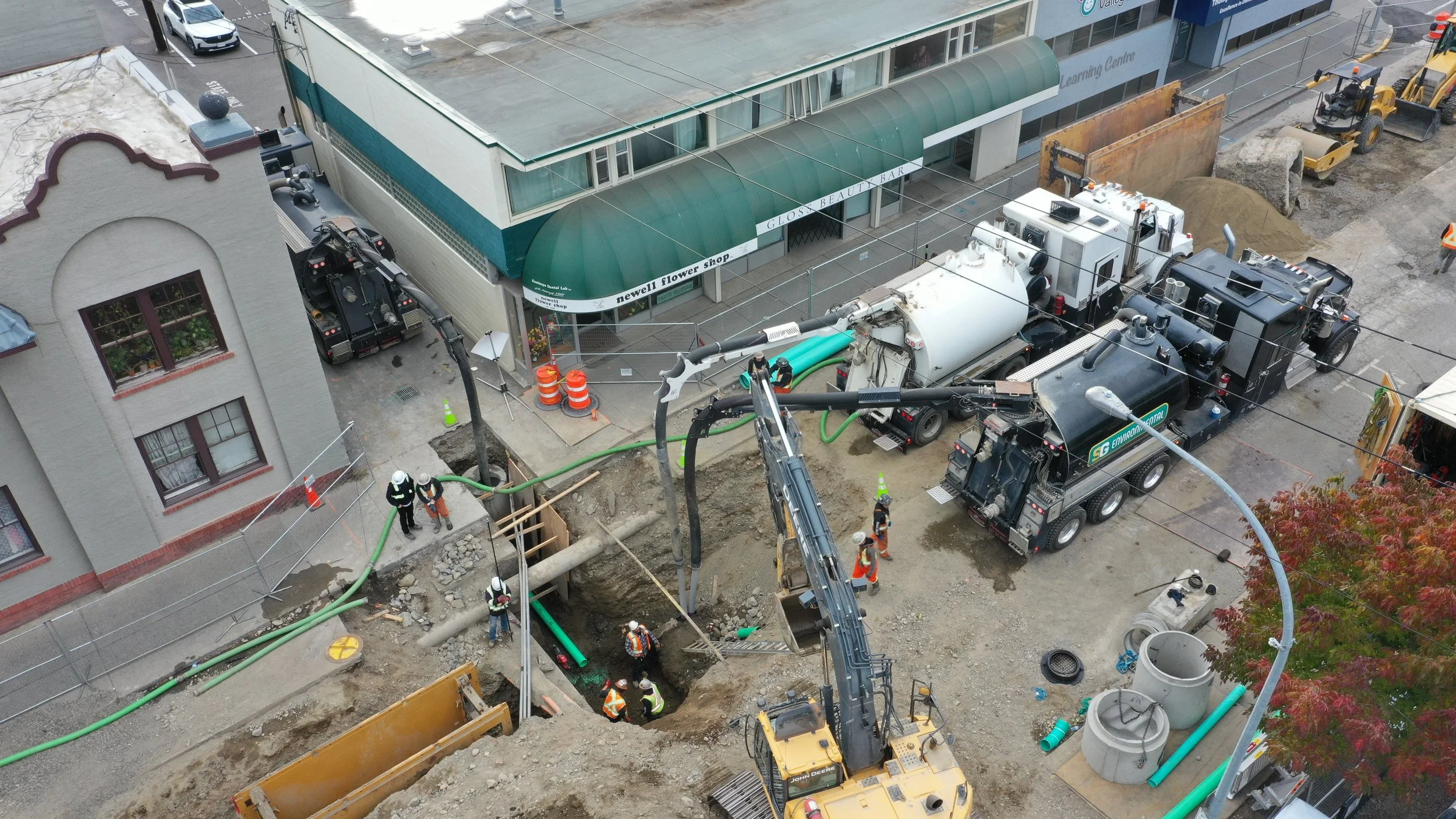 Oranssi project: roof expansion
