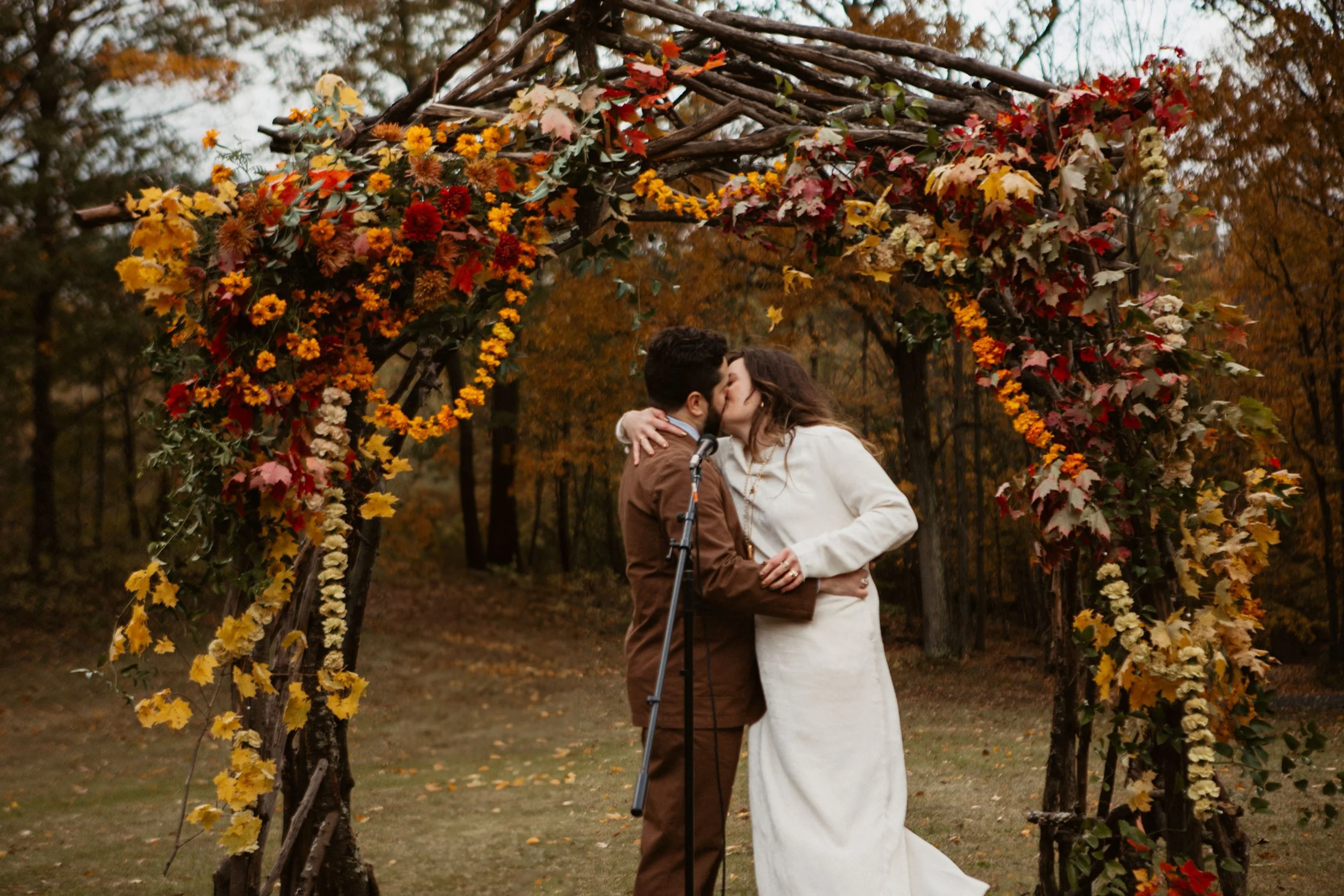 SarahandEvaninloveforeverbyAutumnJordan-38+copy.jpg