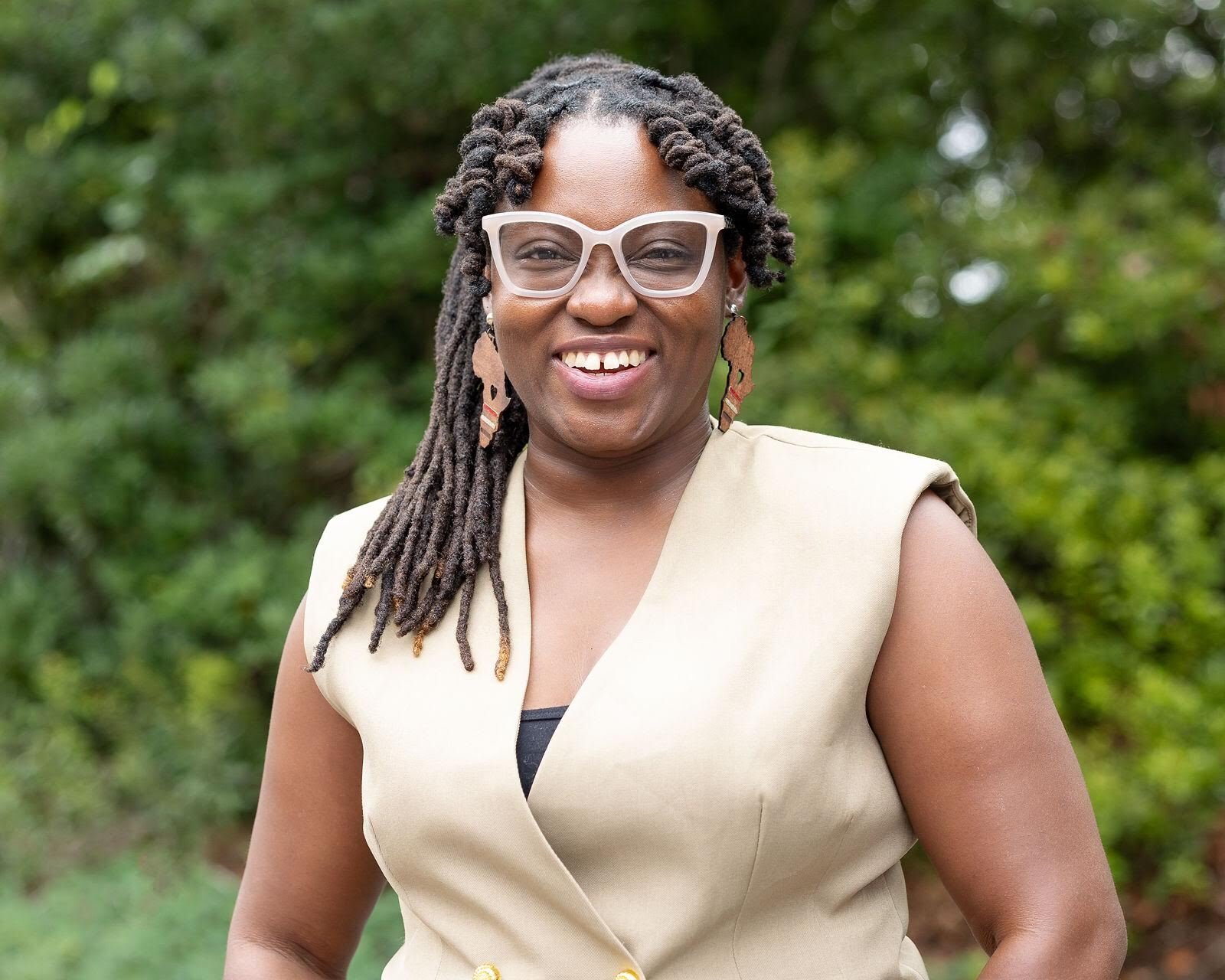 Twelve Years on the Frontlines of Perinatal Care: Meet Crystal Davis, FamilyWell's Inagural Community Impact Scholarship Recipient