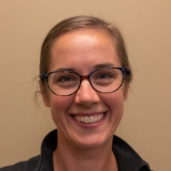Elizabeth Crommett, PT, DPT headshot