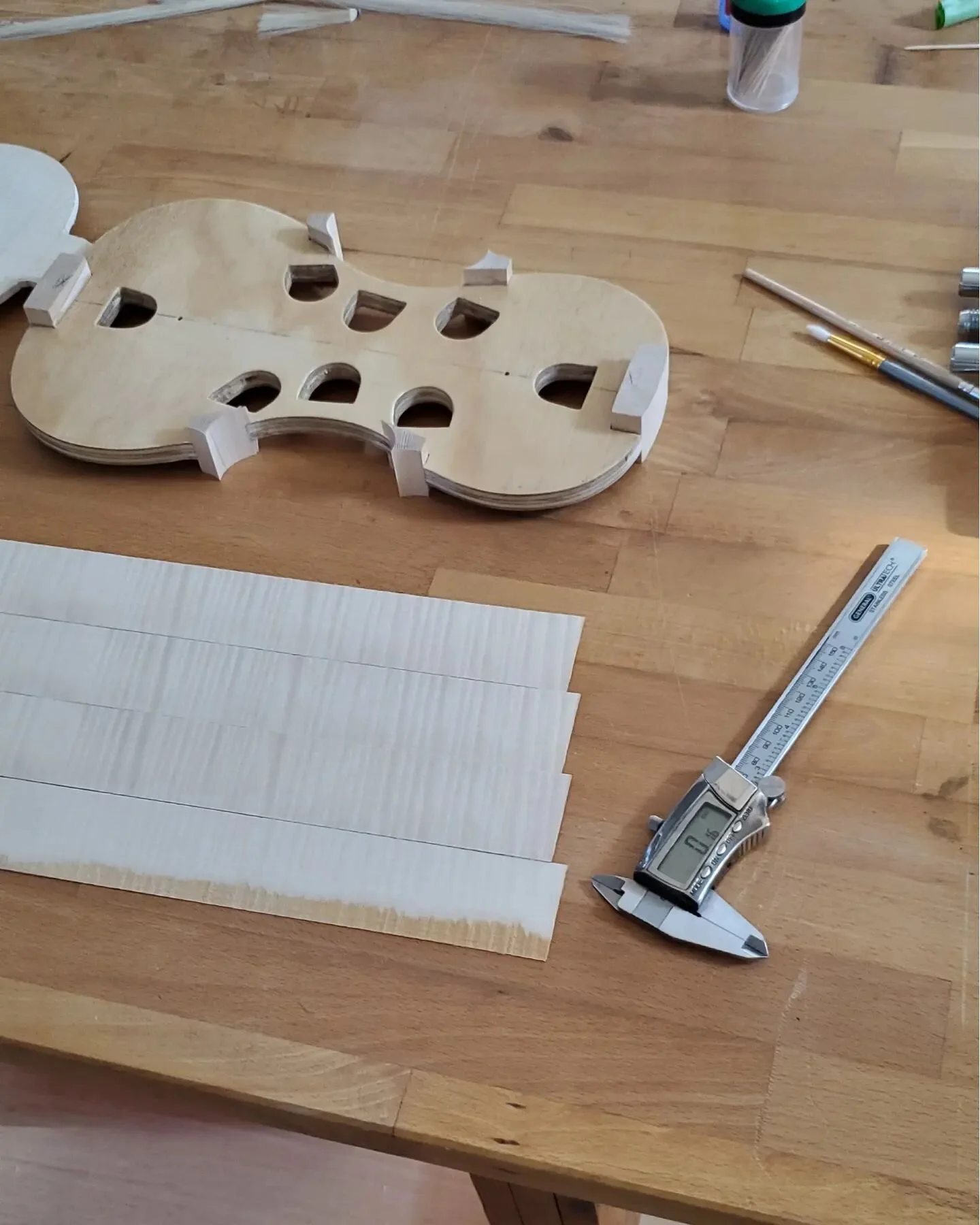 Once more, from the top!
I'm selecting and prepping ribs for my next violin. The fun never ends!
.
.
.
.
.
..
...
..
.
.
.
#luthier #luthiery #violin #mandolin #makersgonnamake  #handmade #art #woodworking  #indianapa #positivevibes