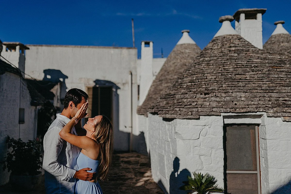 Engagement_and_surprise_photographer_puglia_salento_alberobello011.jpeg