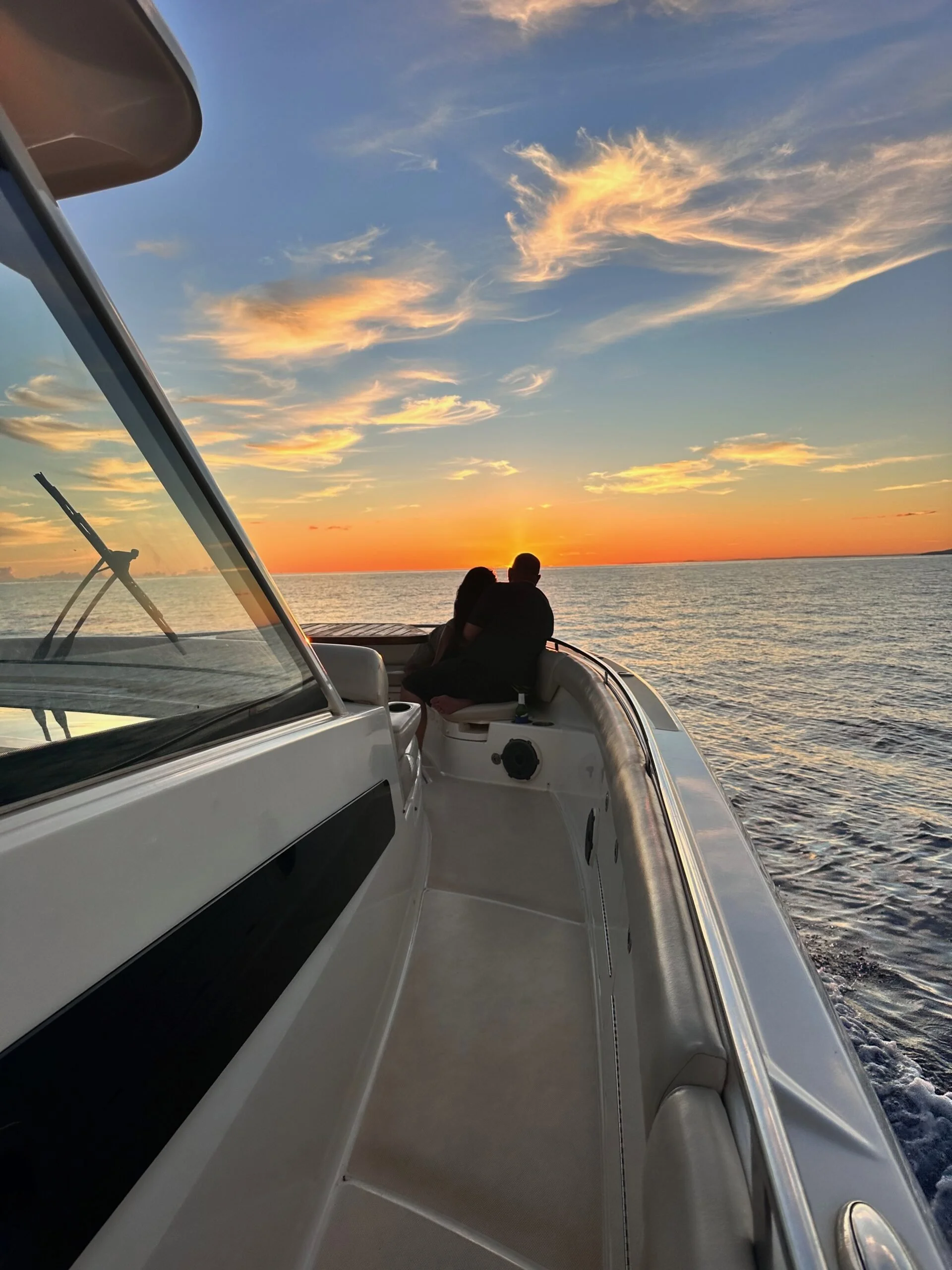 maui-sunset-amore-hawaii-nautical-scaled.jpeg