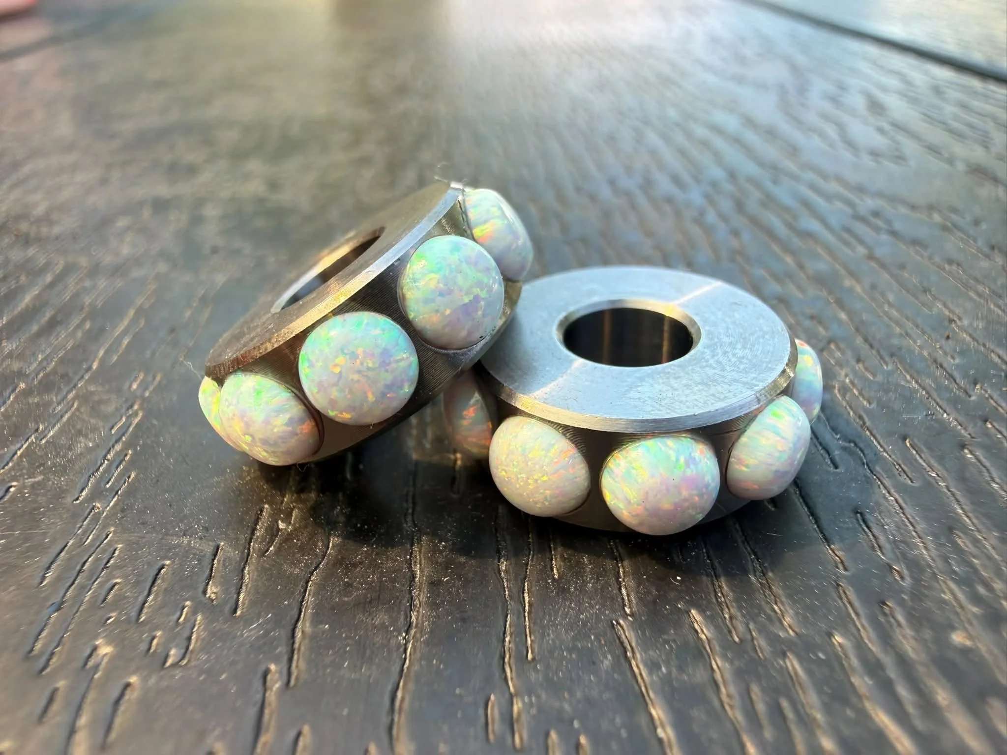 opal inlay, pearl white