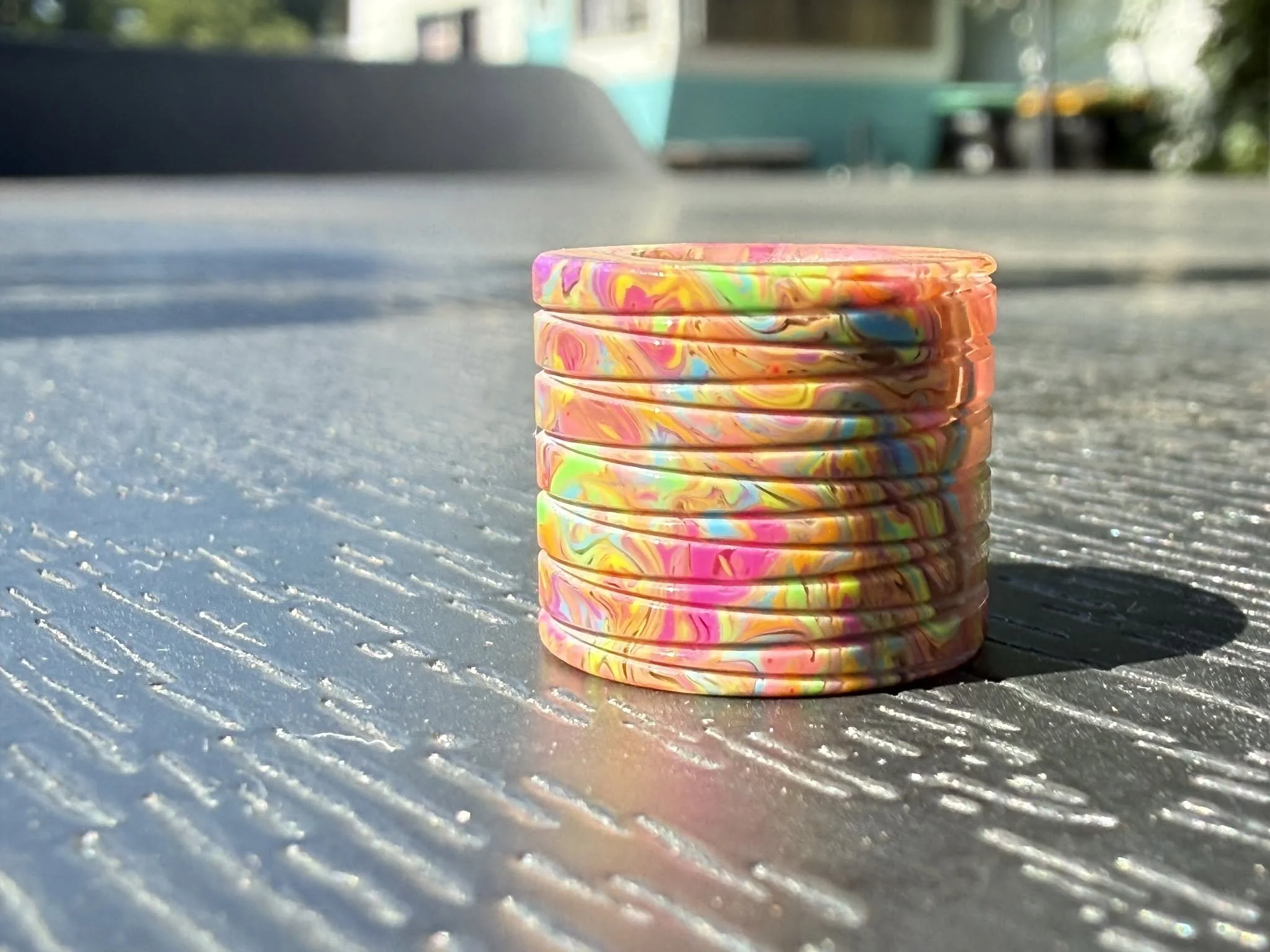 Kaonashi, dank blank pure neon