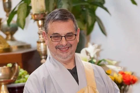 Zen Master Wu Kwang Congratulates Zen Master Soeng Hyang