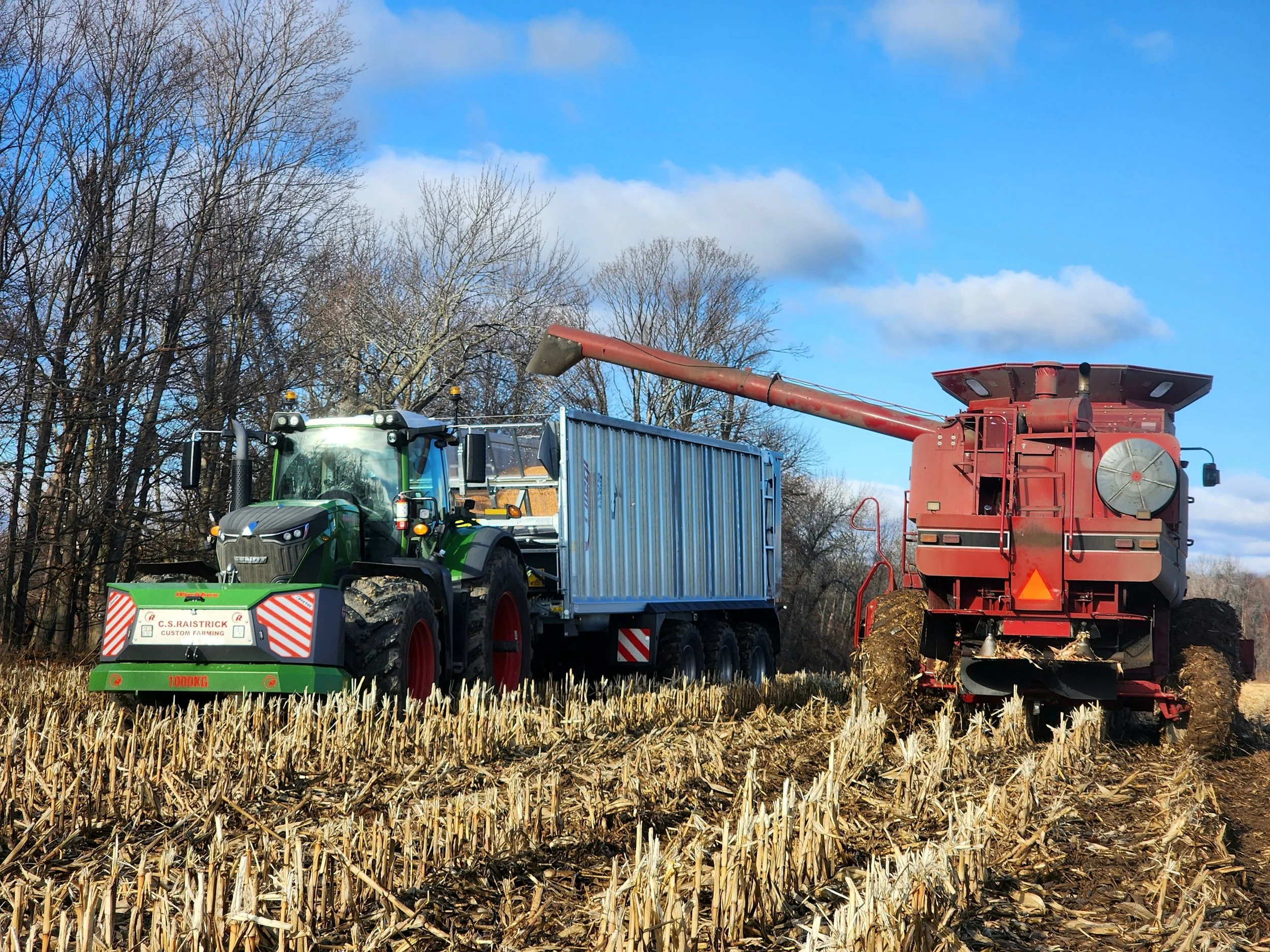 Fendt Fliegl ASW Taurus Fox combine