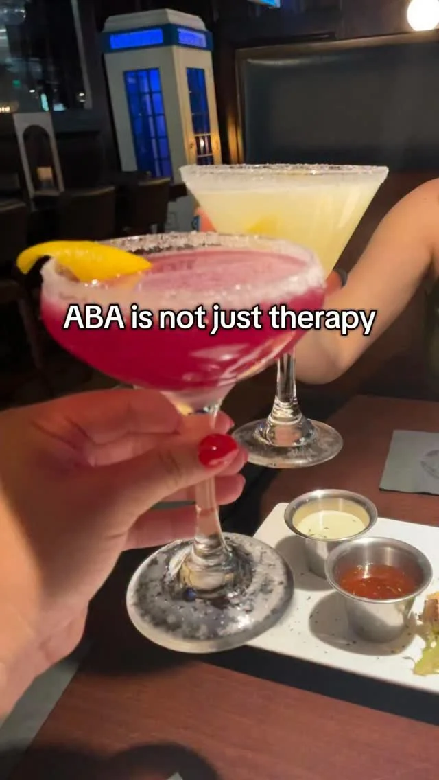 ABA is not just therapy.
It’s the science of learning and behavior. It helps us understand why people do what they do and how the environment influences actions.
Every day, we use ABA concepts without even realizing it. When we motivate ours