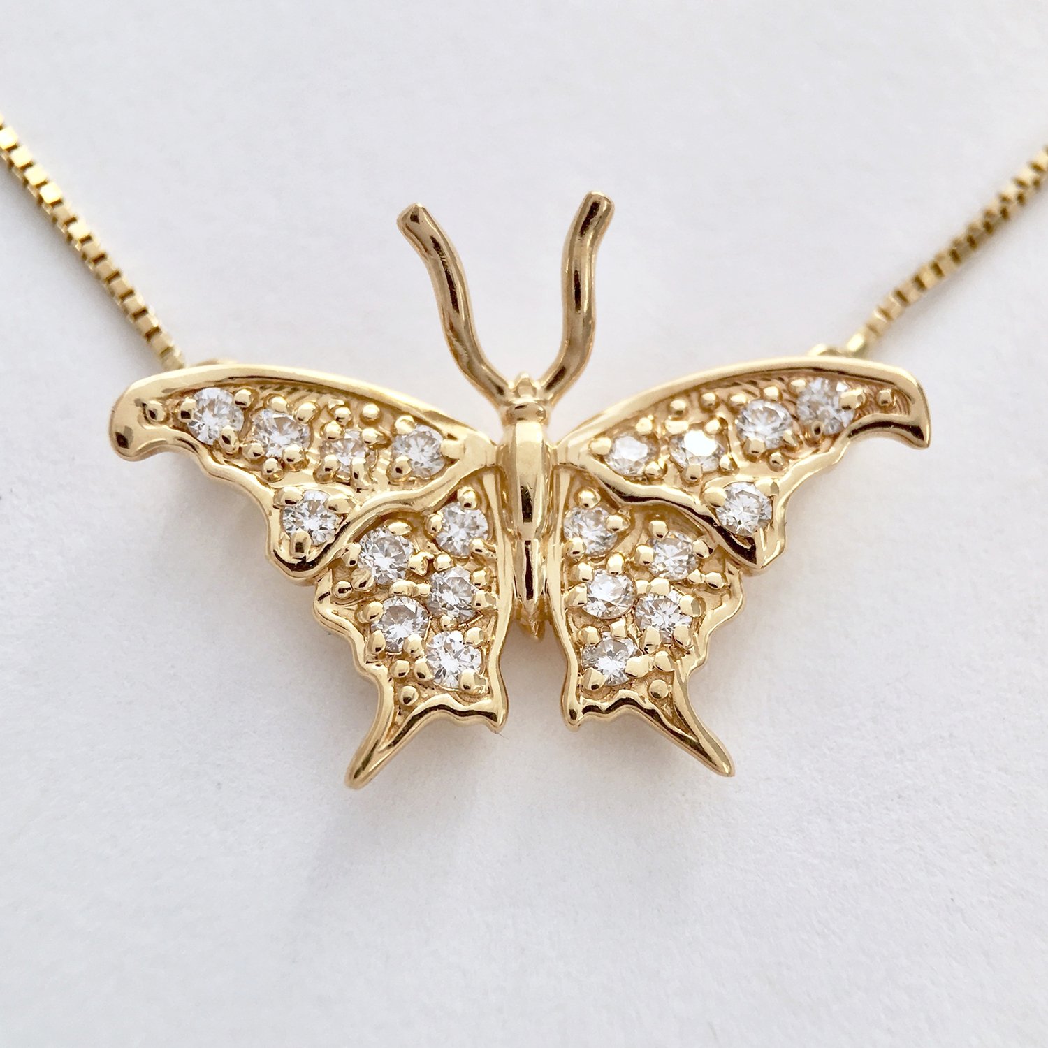 Signature Butterfly Gold Necklace | Olivia Burton London