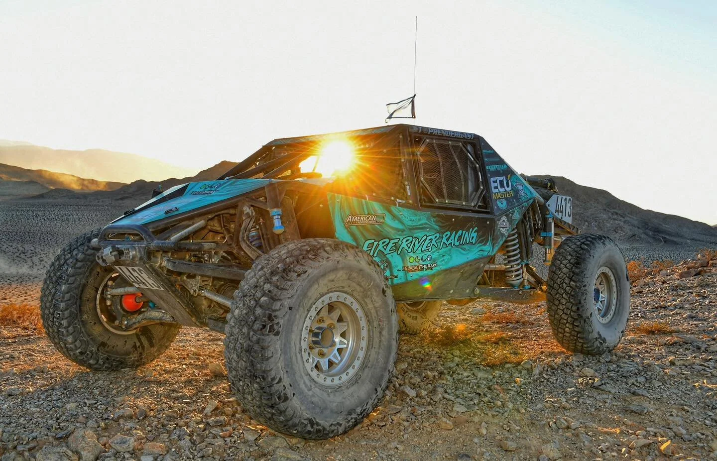 As the sun sets on another week. Can&rsquo;t wait to get back out in the drivers seat. Hope everyone has a great weekend 

#firriverracing #iwantatiffany #Ultra4USA #autofloorguard #adamsdriveshaftoffroad #americanforcedinduction #frr #ecumasterusa #