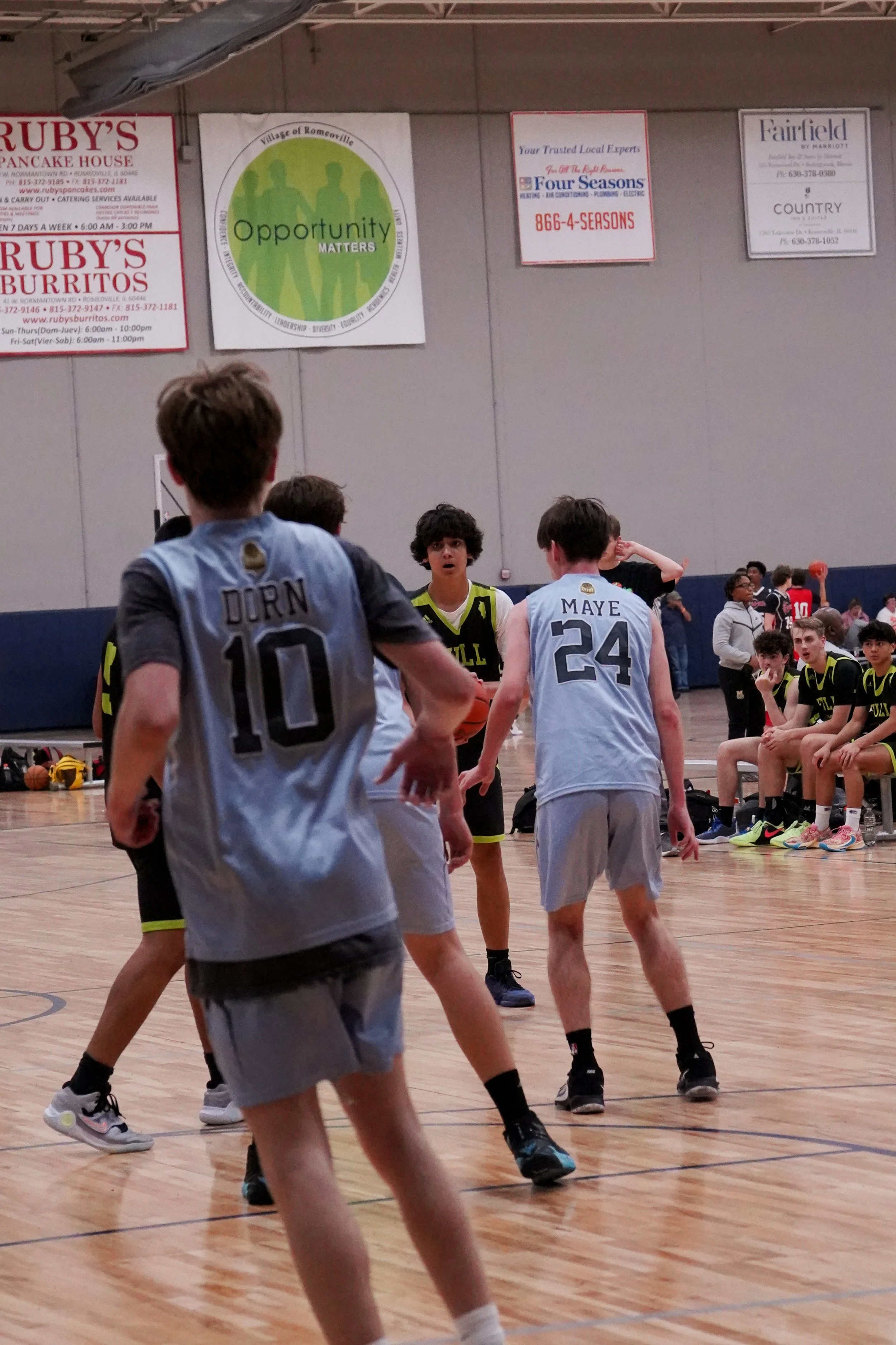 164 Full Package v Lincoln.jpg