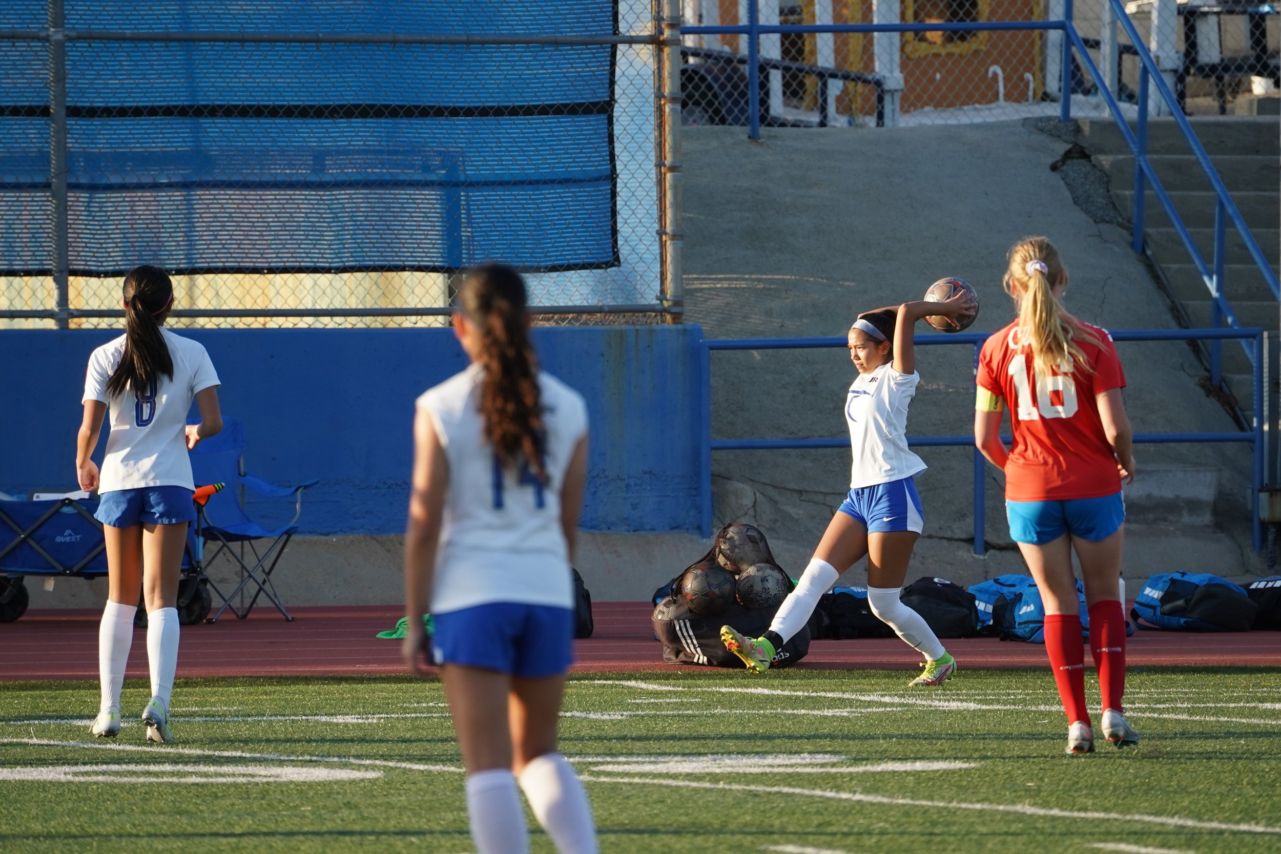 117 LA Surf 200GA vs Albion AMalana17.JPG