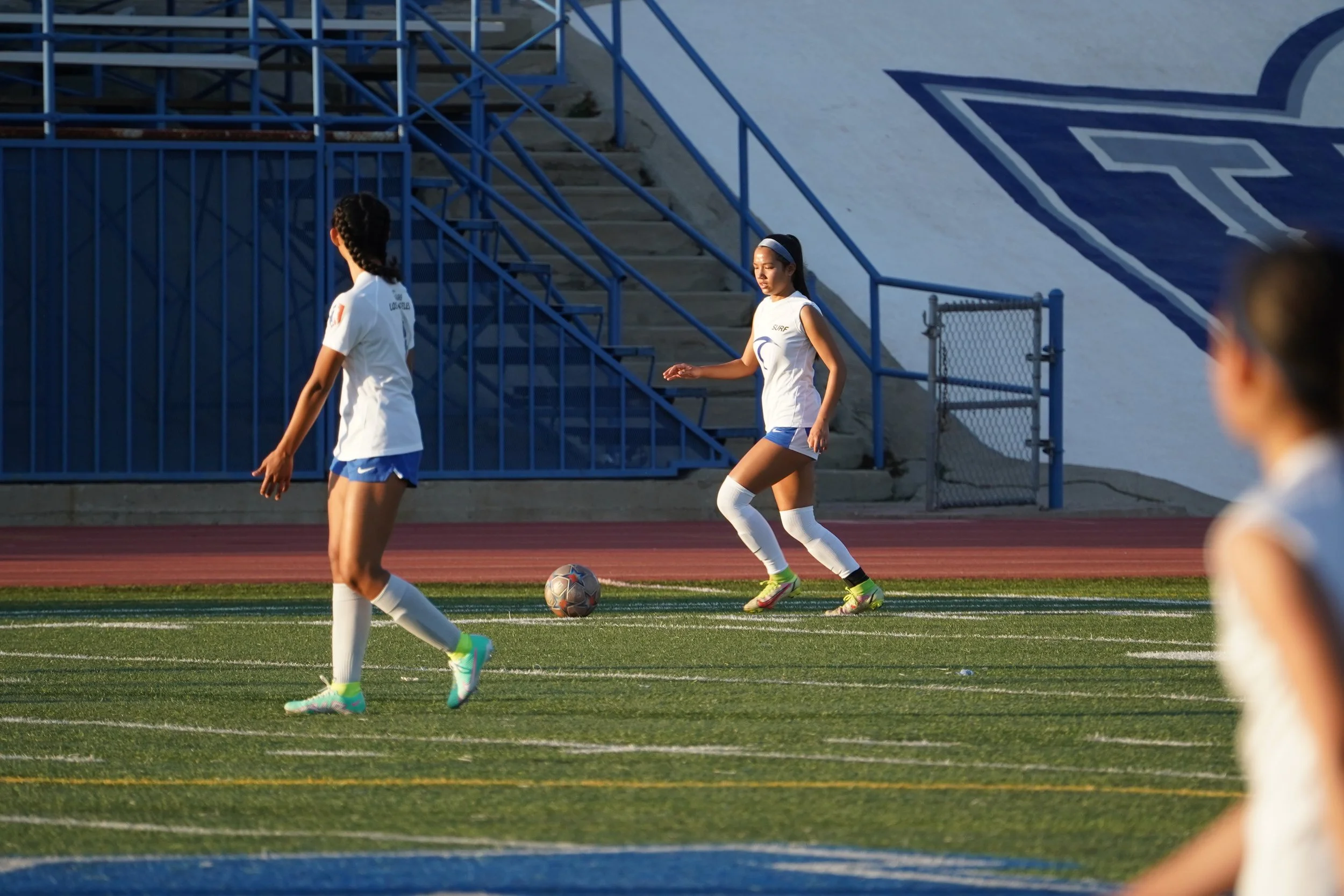 352 LA Surf 200GA vs Albion AMalana17.JPG