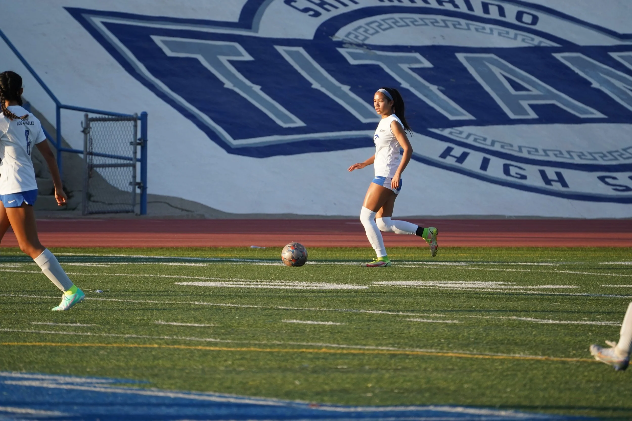 348 LA Surf 200GA vs Albion AMalana17.JPG