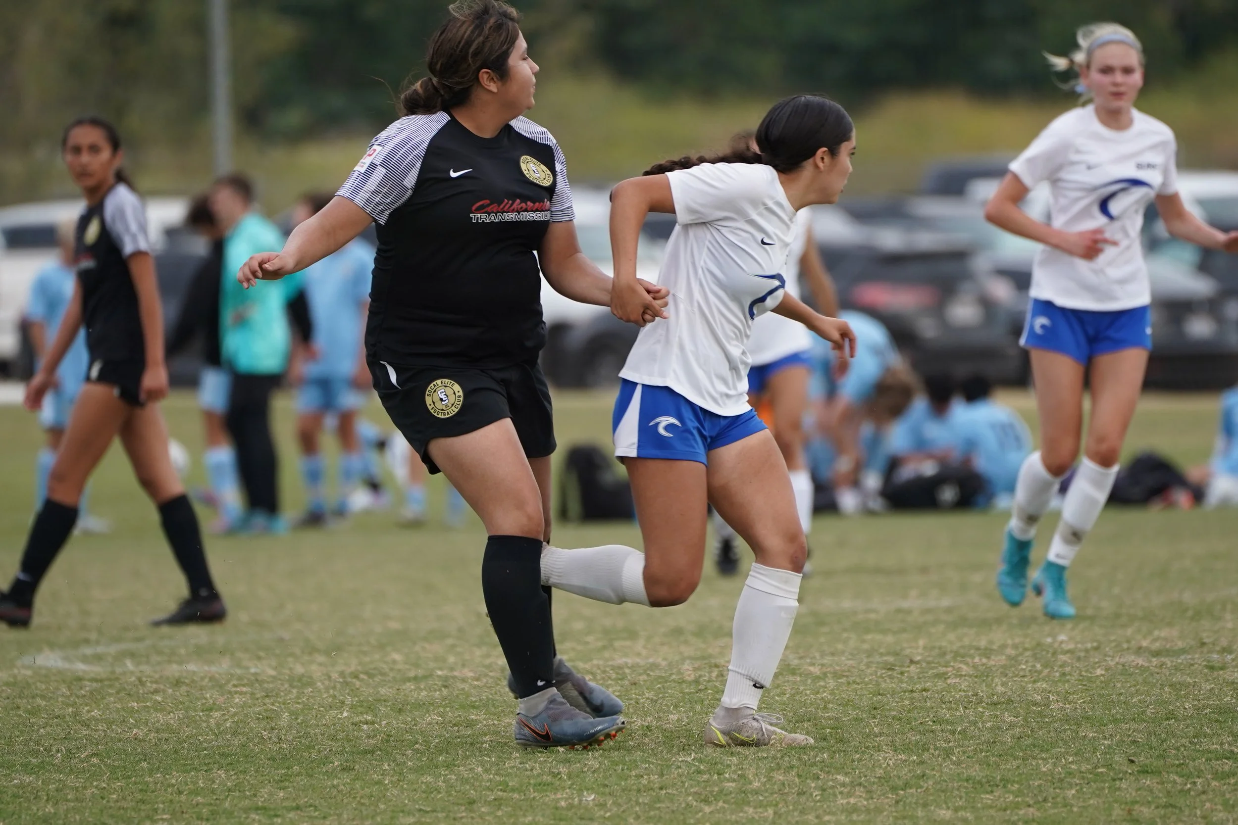 1677 LA Surf 2006 GA vs SoCal Elite DPL.JPG