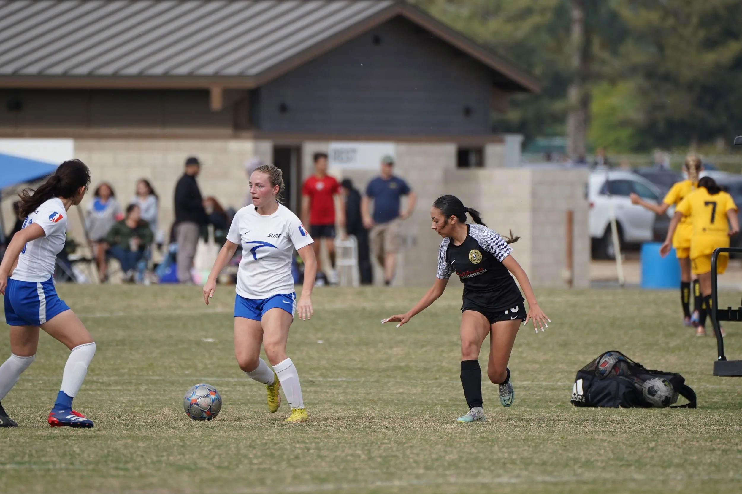 1091 LA Surf 2006 GA vs SoCal Elite DPL.JPG