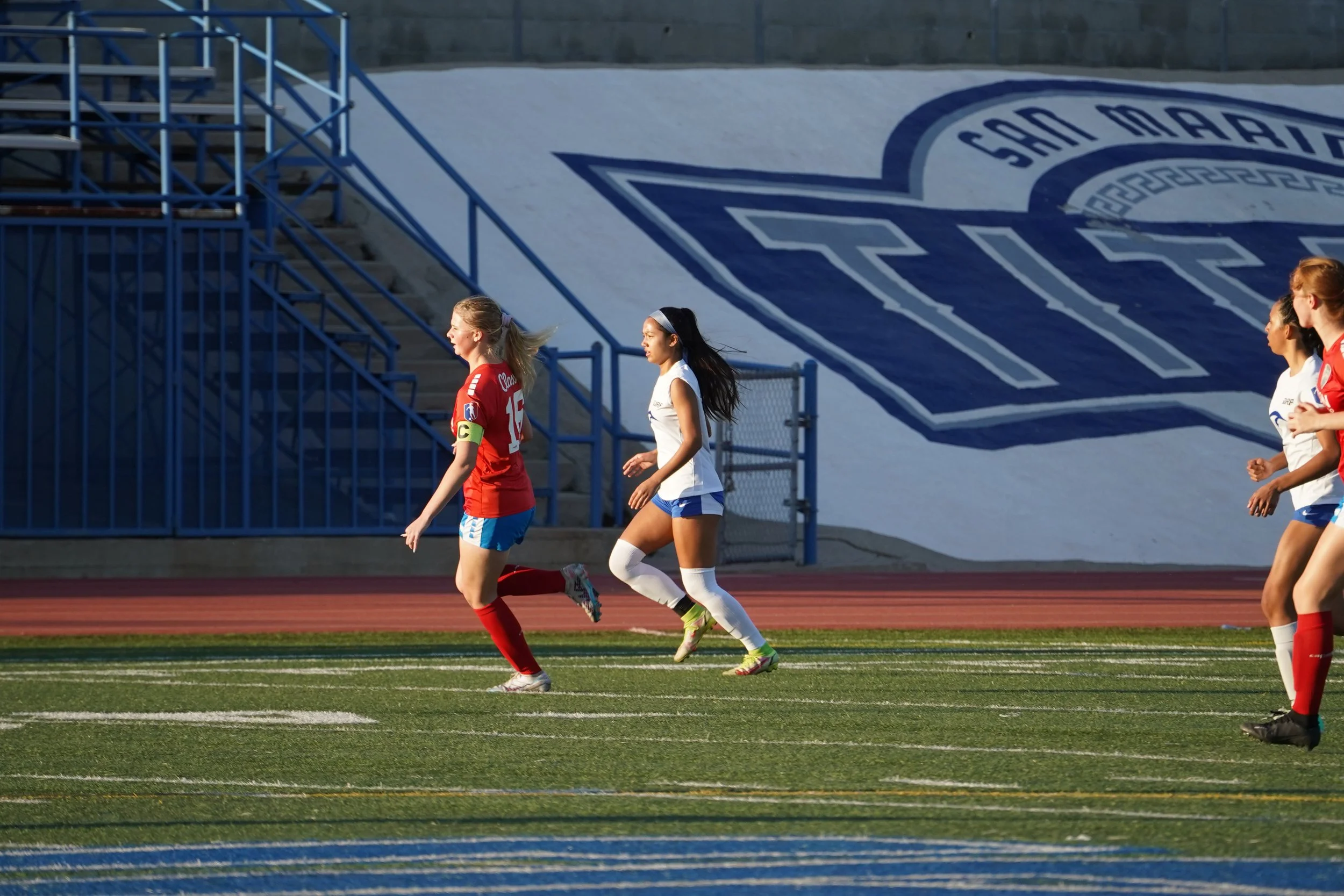 33 LA Surf 200GA vs Albion AMalana17.JPG