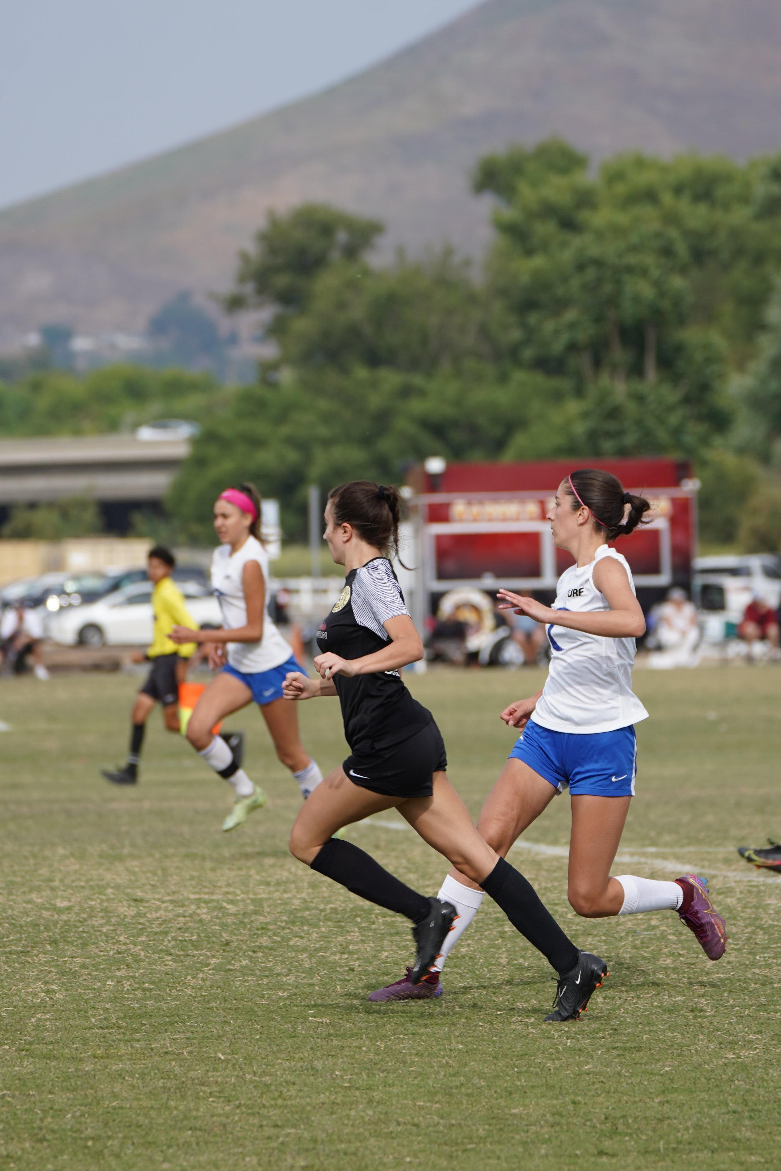 1239 LA Surf 2006 GA vs SoCal Elite DPL.JPG