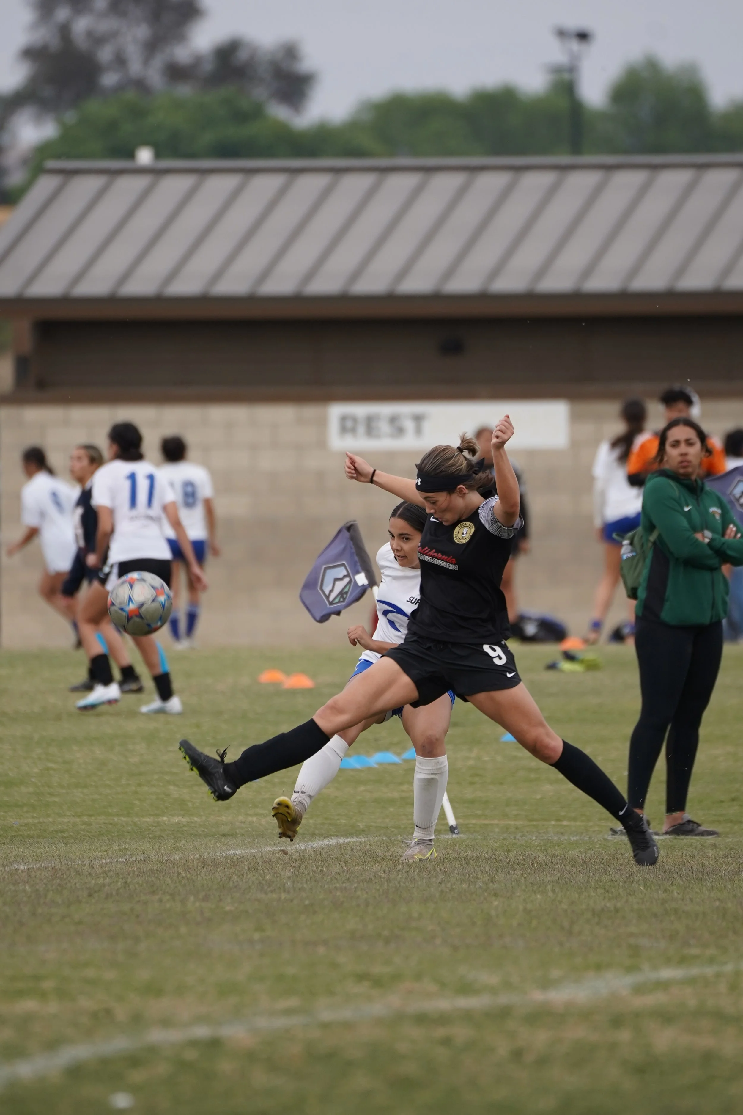 1390 LA Surf 2006 GA vs SoCal Elite DPL.JPG