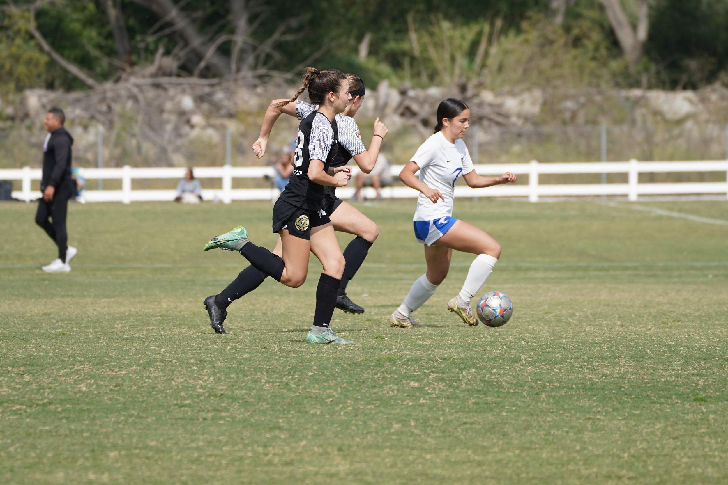 0223 LA Surf 2006 GA vs SoCal Elite DPL.JPG