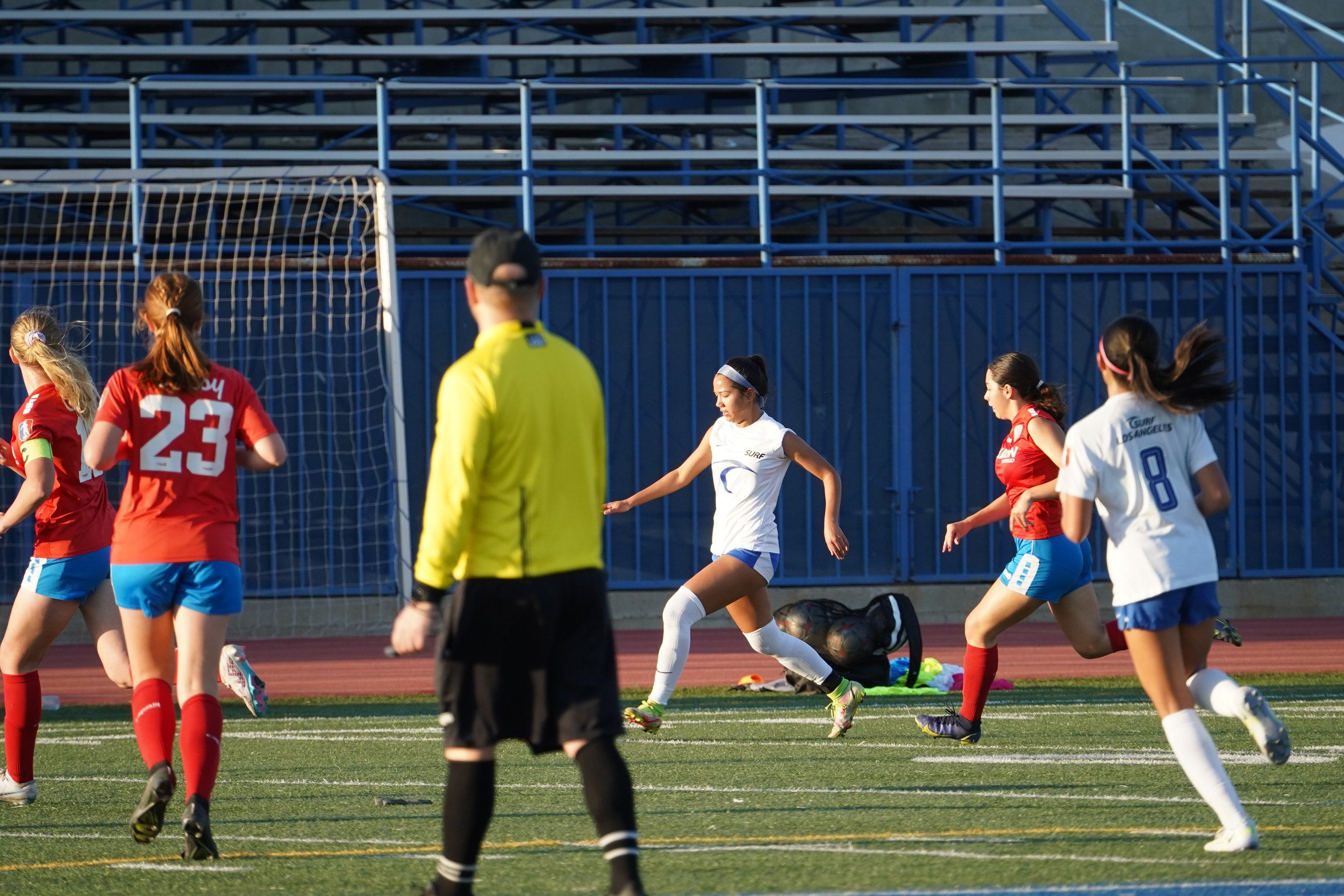 207 LA Surf 200GA vs Albion AMalana17.JPG