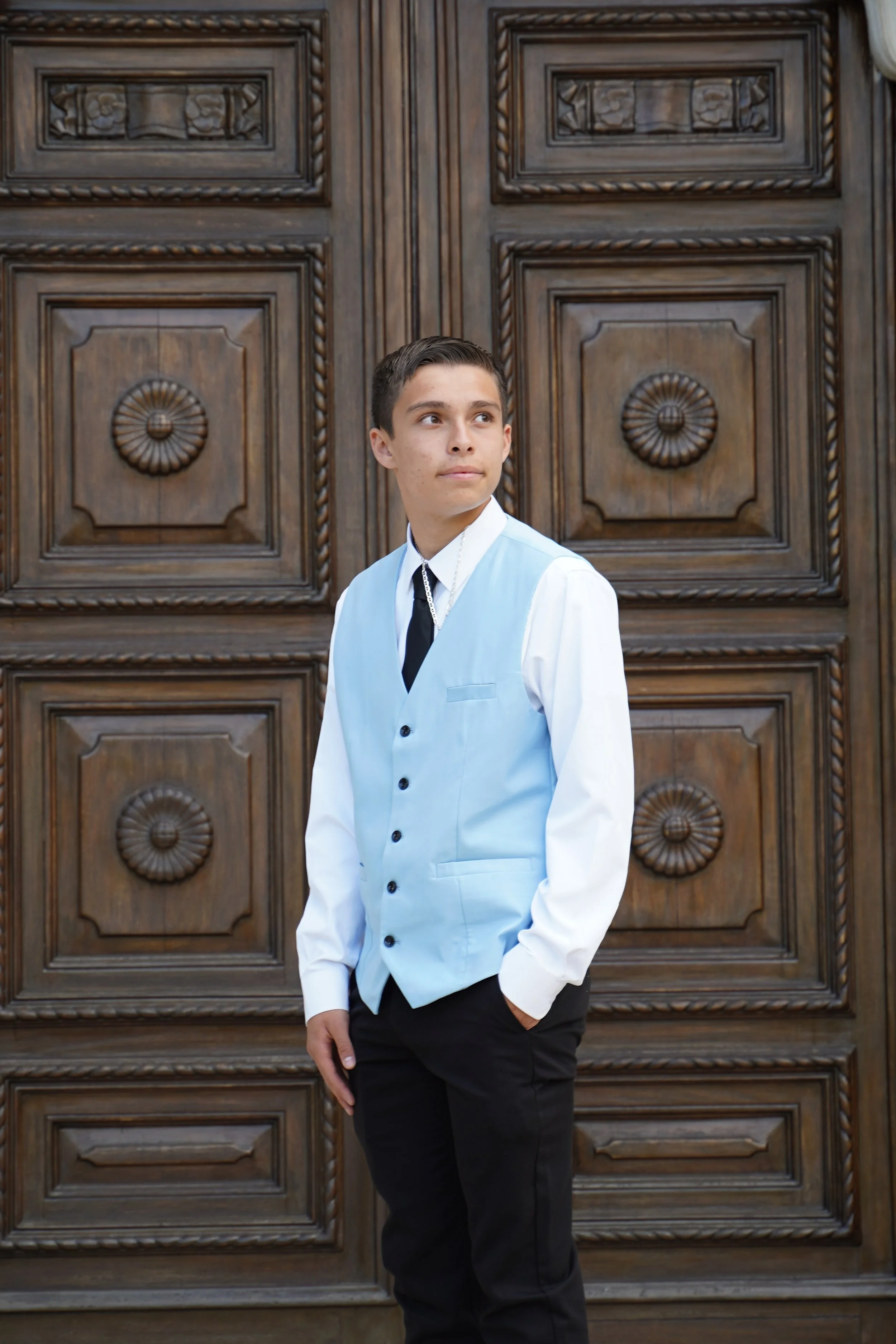 69 SHHS Prom 2023 Brendan.JPG