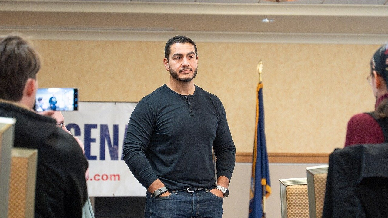 Michigan Senate Hopeful Abdul El-Sayed’s Research Linked Assimilation to Worse Health for Arab Americans