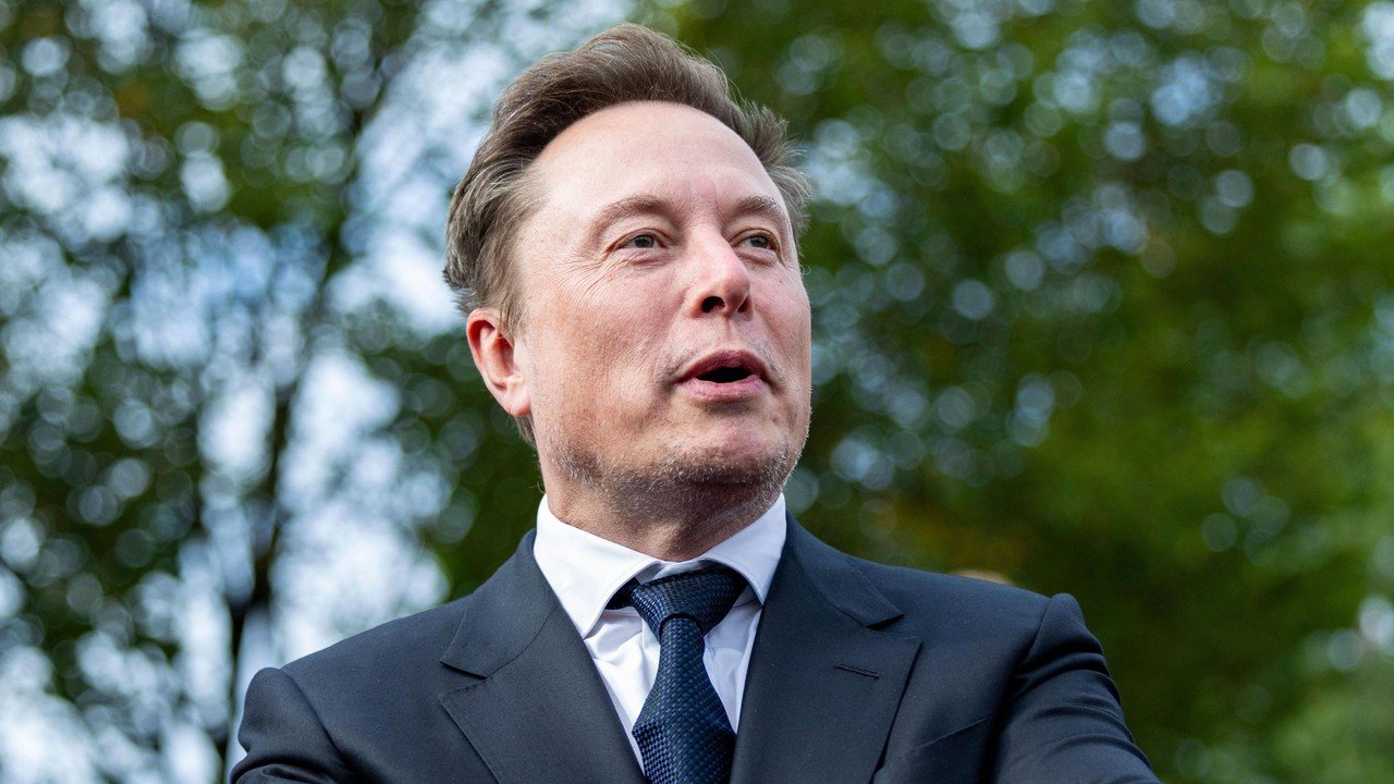 Zelensky Warned “People Will Die” Without Starlink - Musk Says Ukraine Broke the Rules First