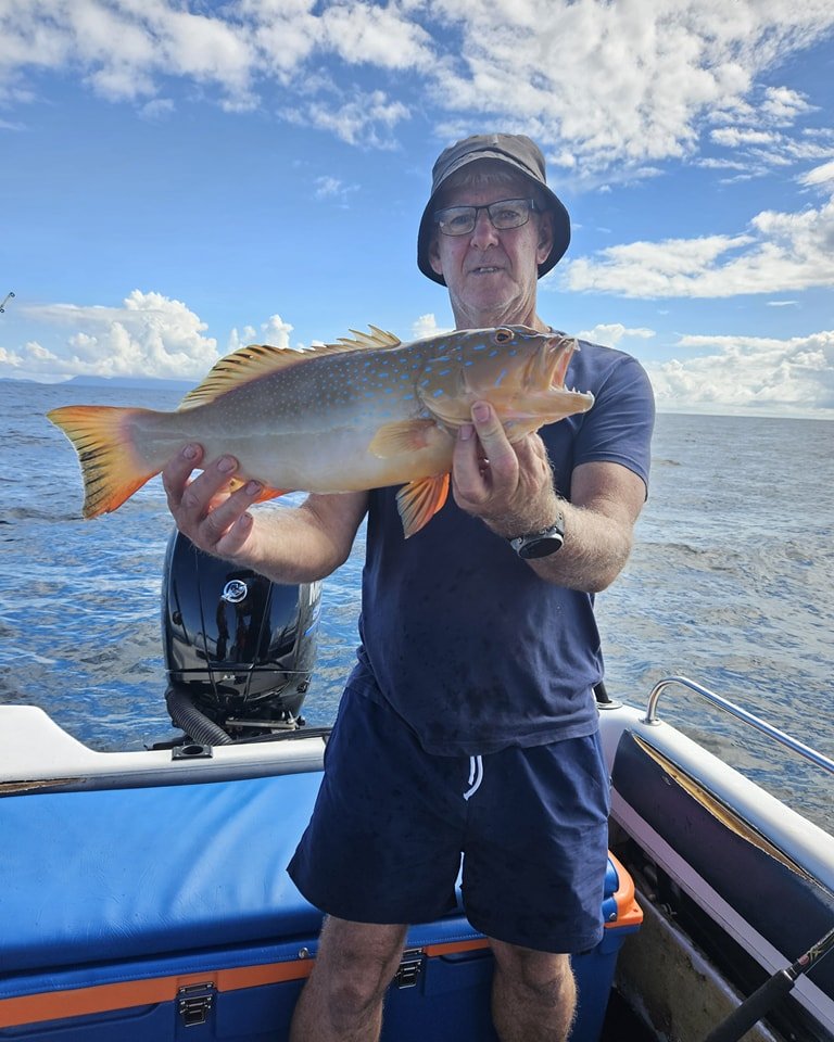 Now that's a Coral Trout! Glen landed this beauty around the scattered islands from Magnetic Island. Awesome fish. It's school holidays, so book in your fishing charter for a Awesome experience. Hope to have you on board. #magneticislandfishingcharte